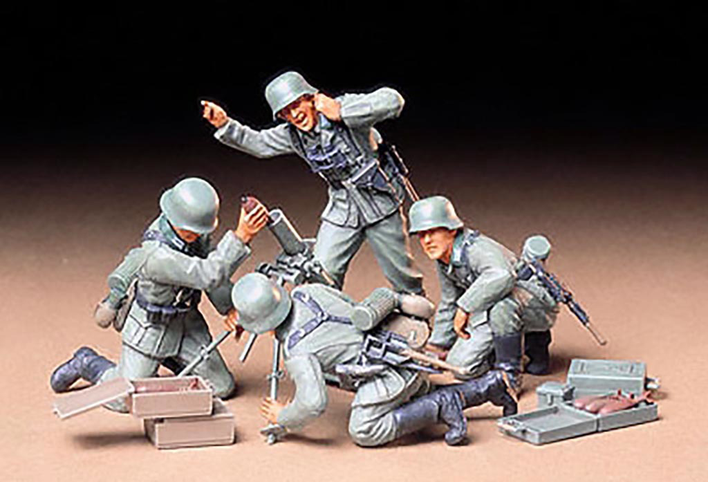 tamiya-german-infantry-mortar-team