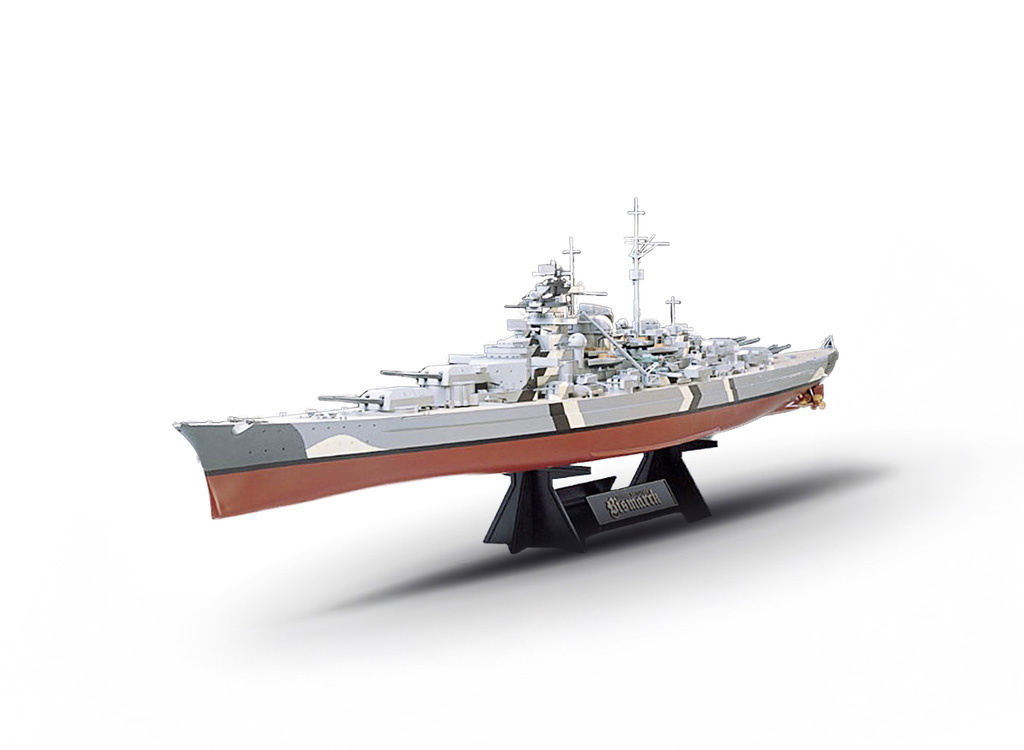 tamiya-german-battleship-bismarck-with-stand