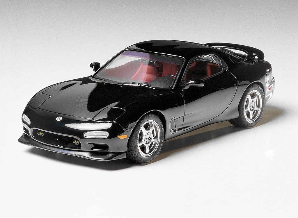Tamiya Mazda RX-7 R1