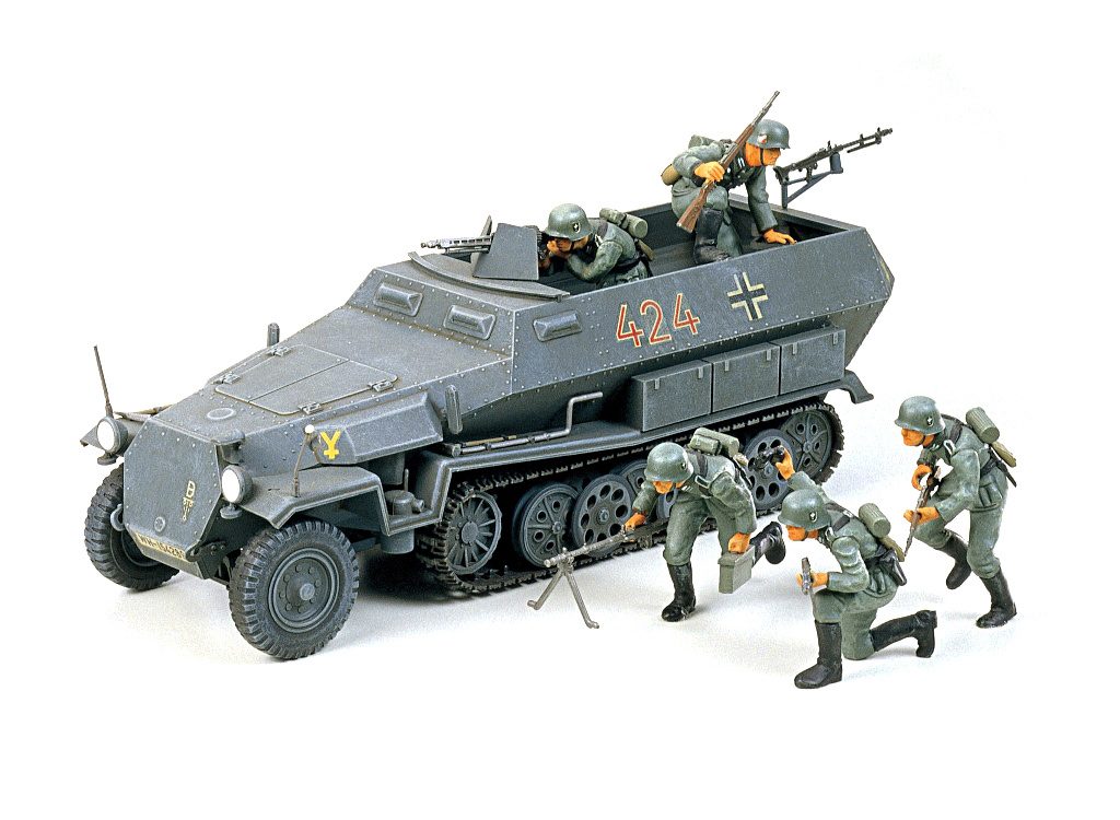 Tamiya German Hanomag Sd.Kfz.251/1