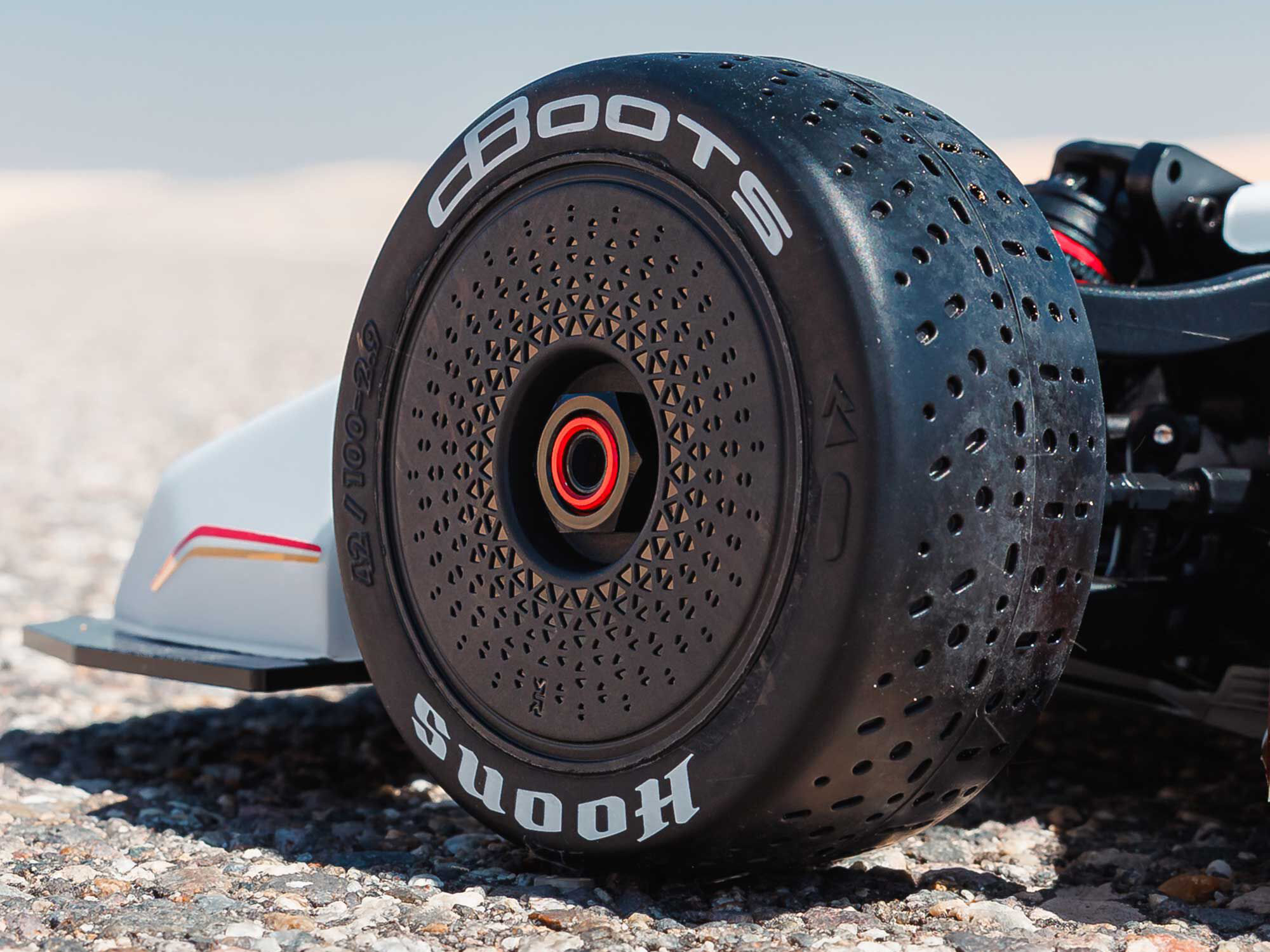 1/7 LIMITLESS 120 8S AVC 4X4 RTR Street Speed, White/Blue-14