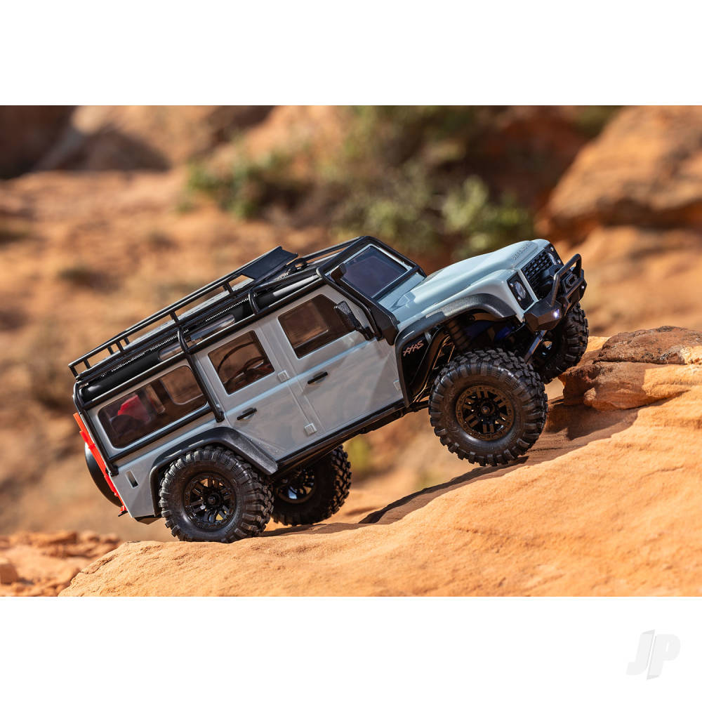 Traxxas TRX-4M Land Rover Defender 1:18 4WD Electric Trail Crawler, Light Blue (+ TQ, ECM-2.5, Titan 87T, 750mAh LiPo, USB Charger, Clipless Body)-13