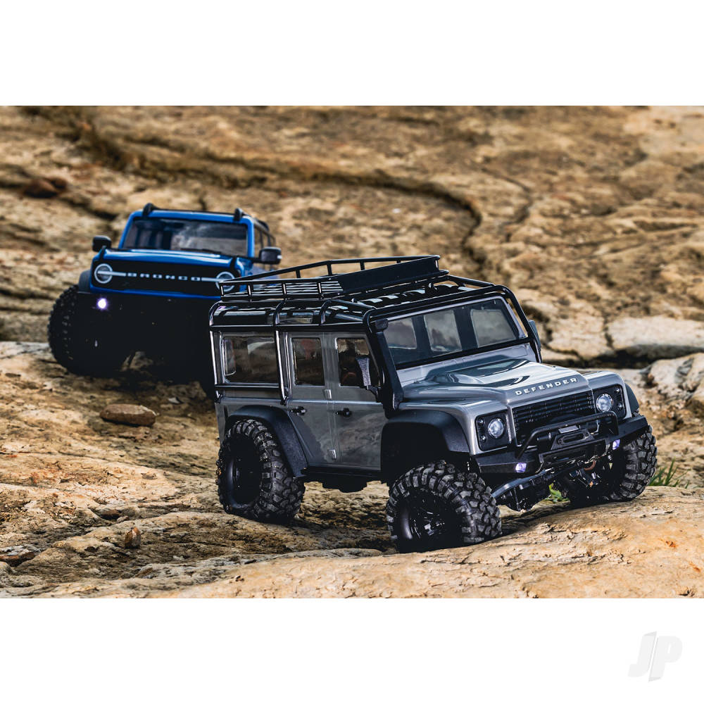 Traxxas TRX-4M Land Rover Defender 1:18 4WD Electric Trail Crawler, Light Blue (+ TQ, ECM-2.5, Titan 87T, 750mAh LiPo, USB Charger, Clipless Body)-17