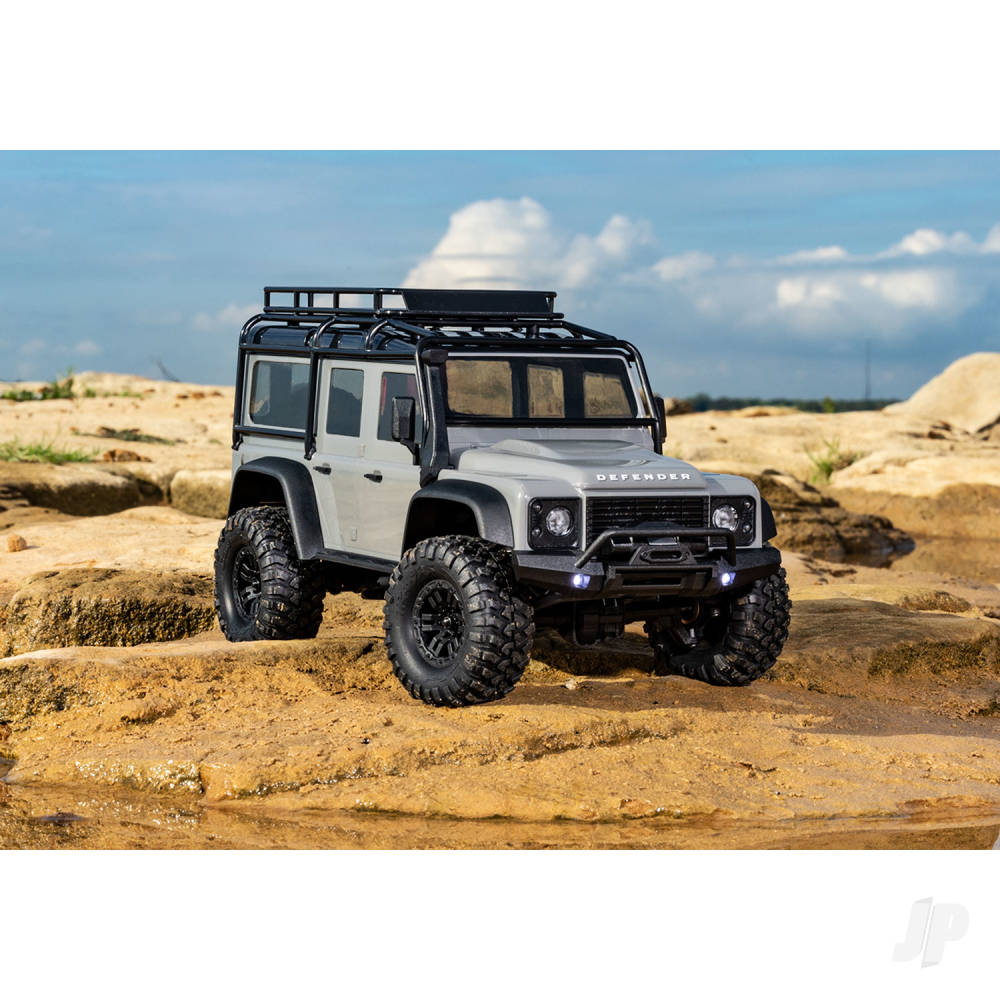 Traxxas TRX-4M Land Rover Defender 1:18 4WD Electric Trail Crawler, Black (+ TQ, ECM-2.5, Titan 87T, 750mAh LiPo, USB Charger, Clipless Body)-19