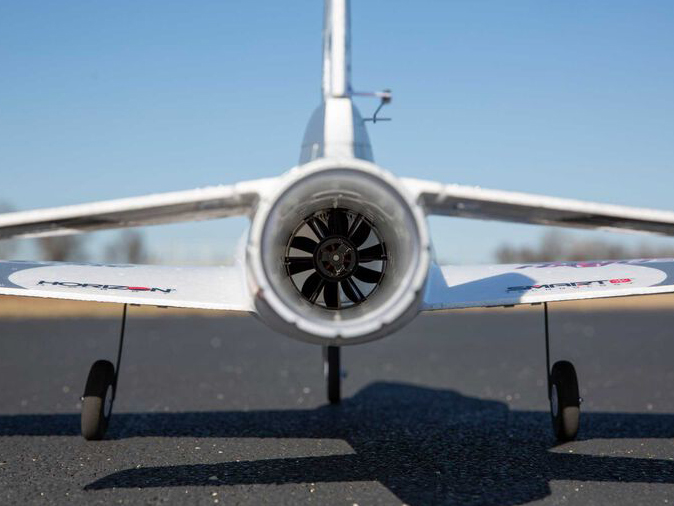 Habu STS 70mm EDF Jet RTF Basic Smart Trainer with SAFE-18