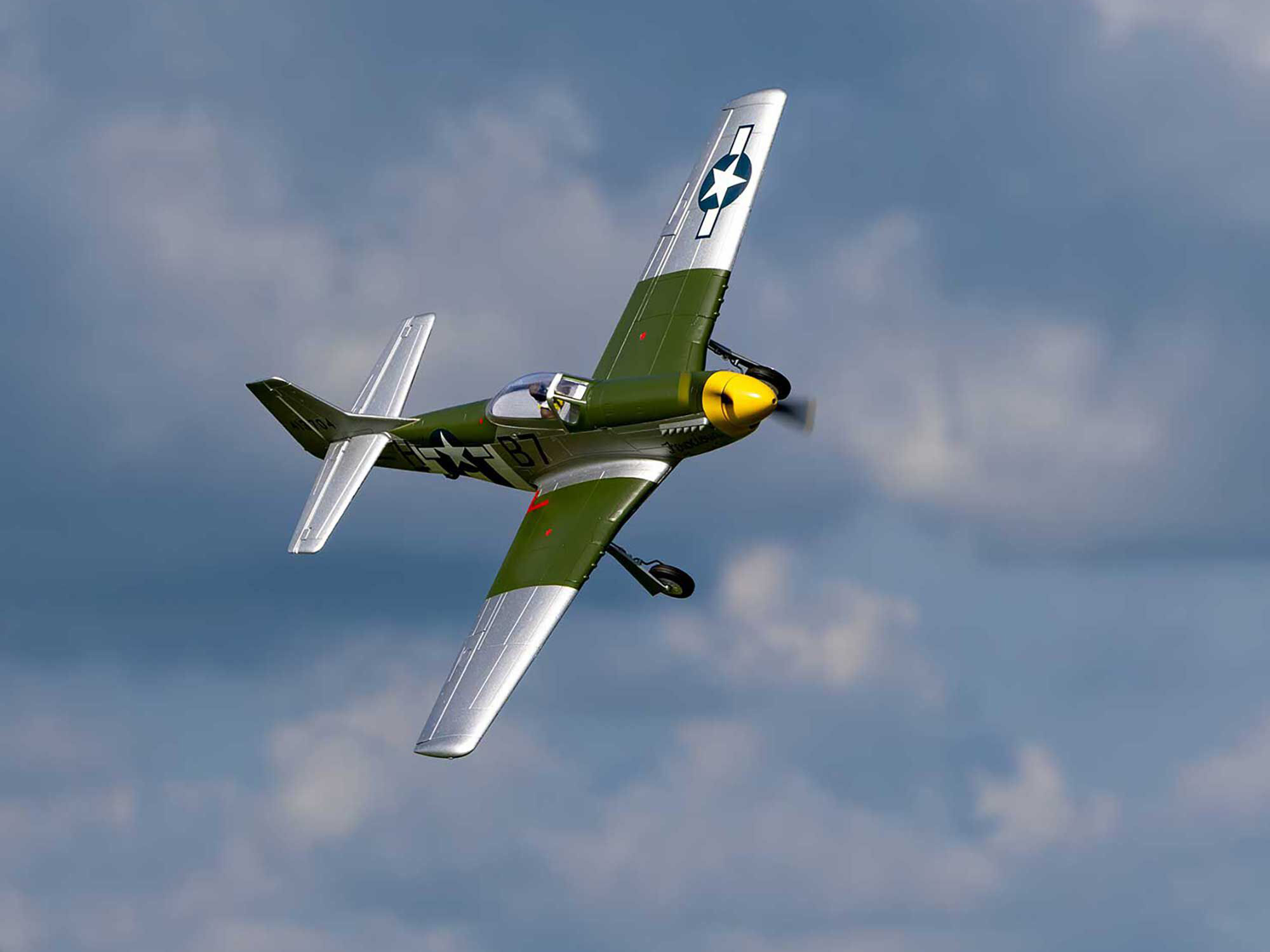 P-51D Mustang 1.0m BNF Basic with AS3X+ and SAFE Select-23