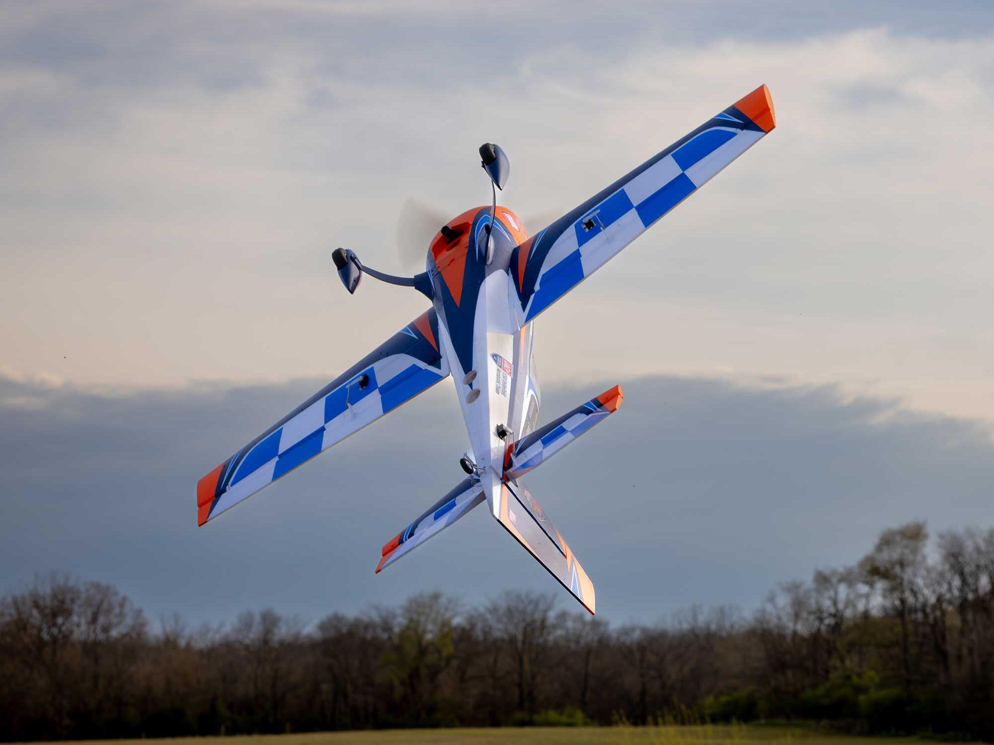 Extra 330 SC 3D 1.3m PNP-17