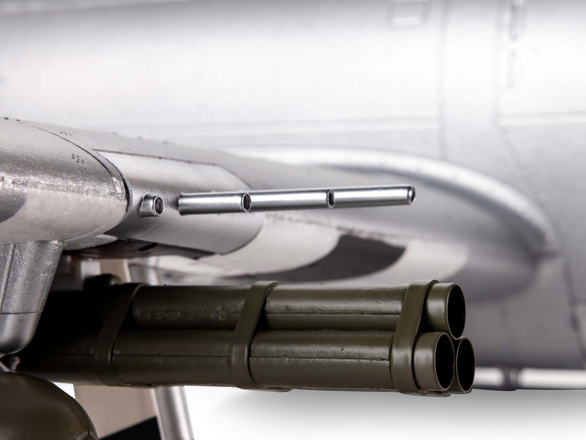 P-47 Razorback 1.2m BNF Basic with AS3X & SAFE Select-16