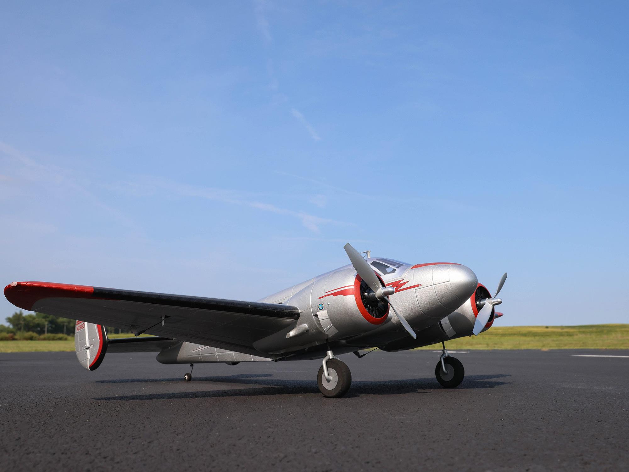 Beechcraft D18 1.5m BNF Basic-13