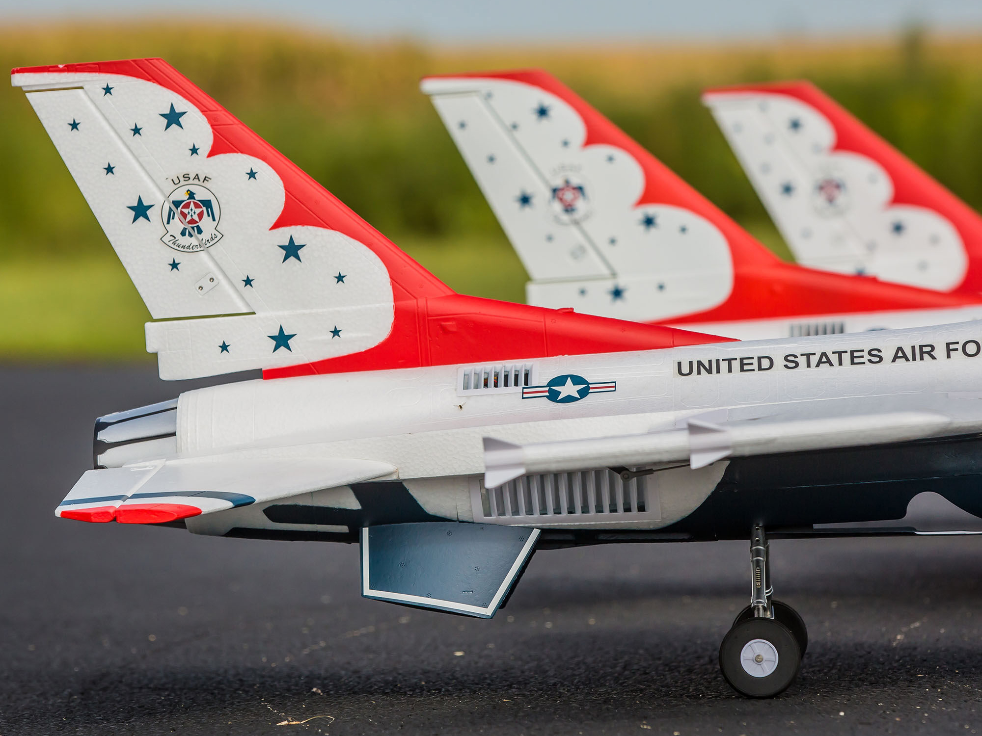 F-16 Thunderbirds 70mm EDF Jet BNF Basic with AS3X and SAFE-16