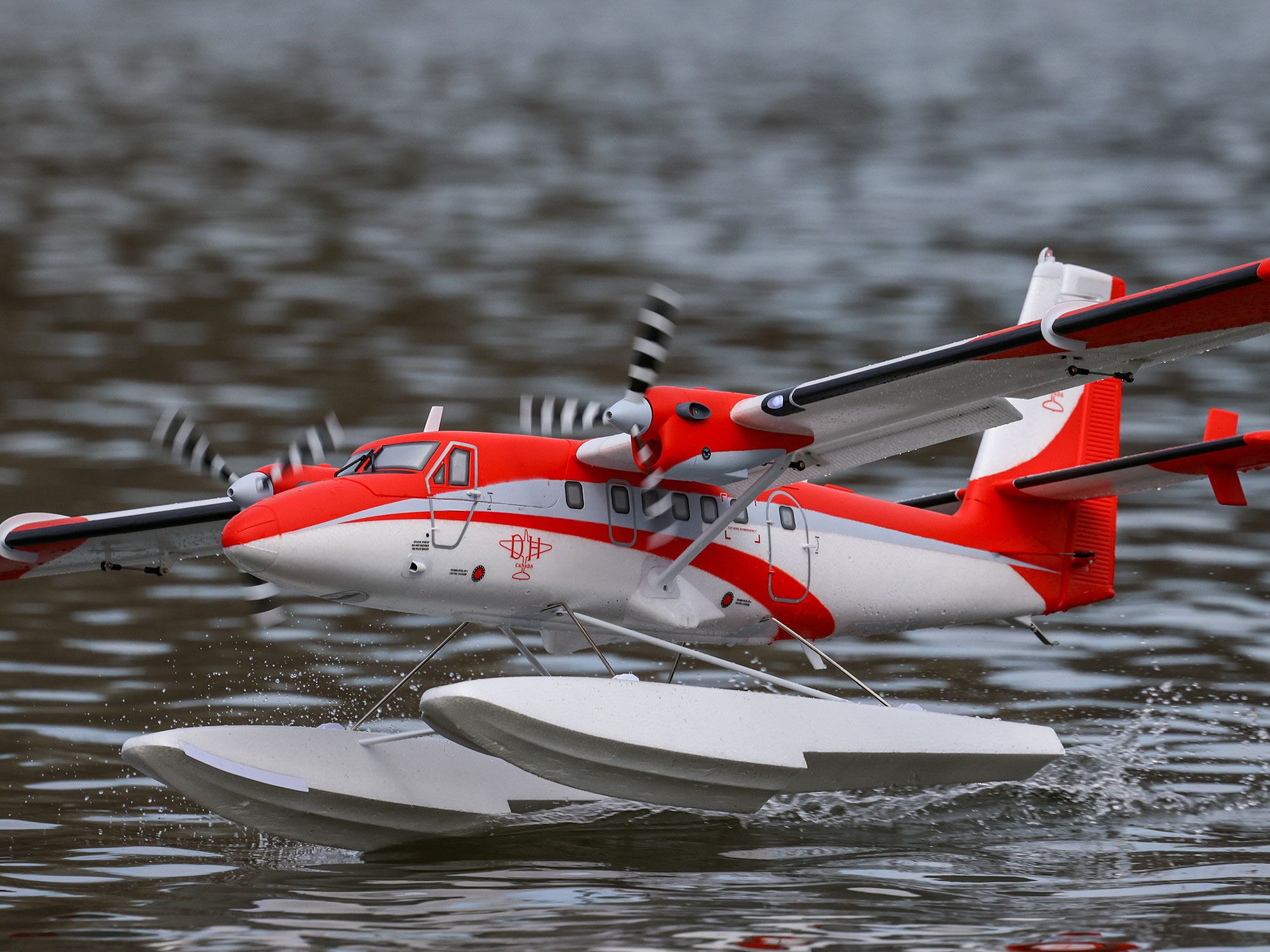 DHC-6 Twin Otter 1.4m PNP Combo with Floats-24