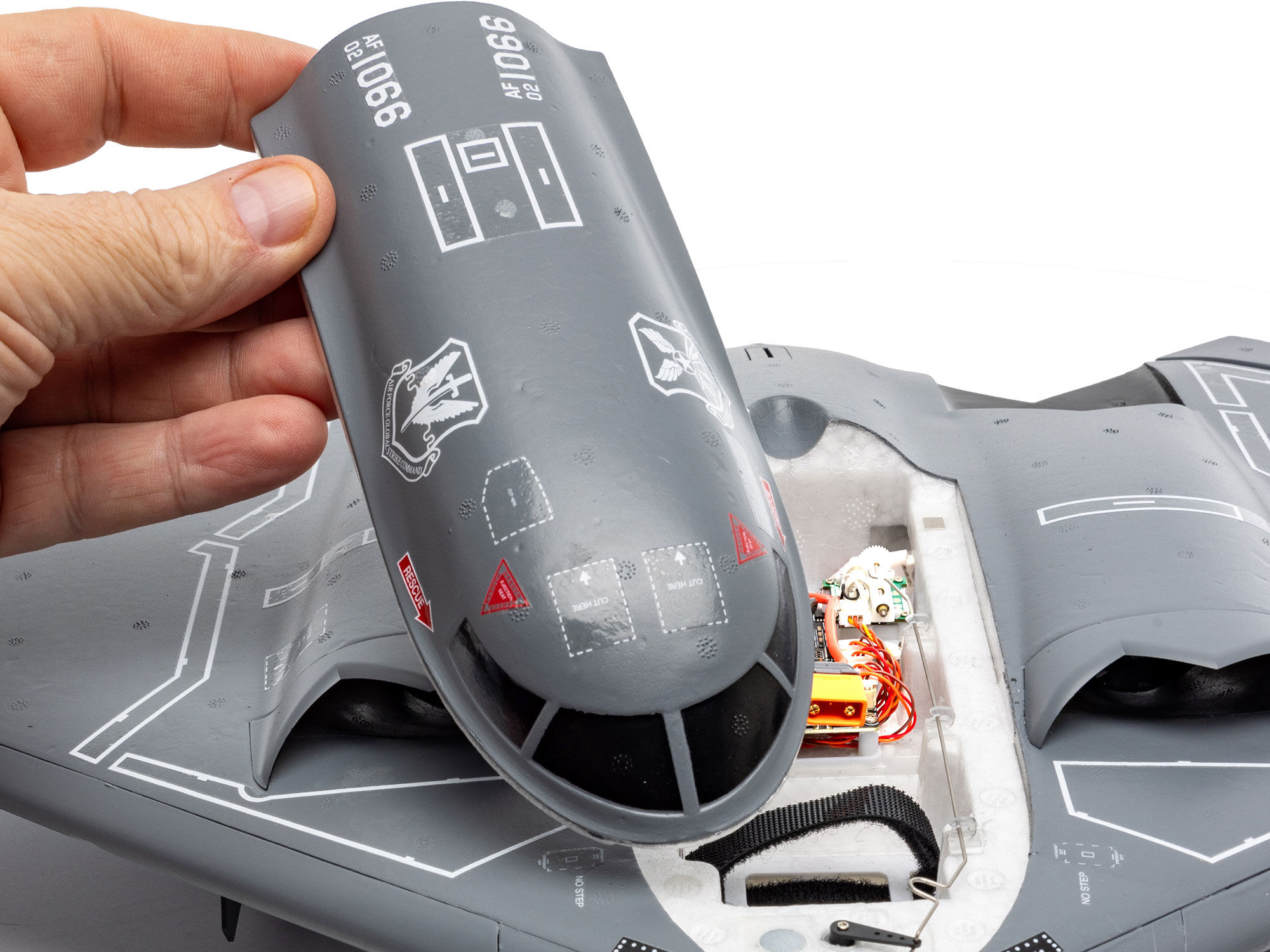 Micro B-2 Spirit of America Twin 30mm EDF BNF Basic-16