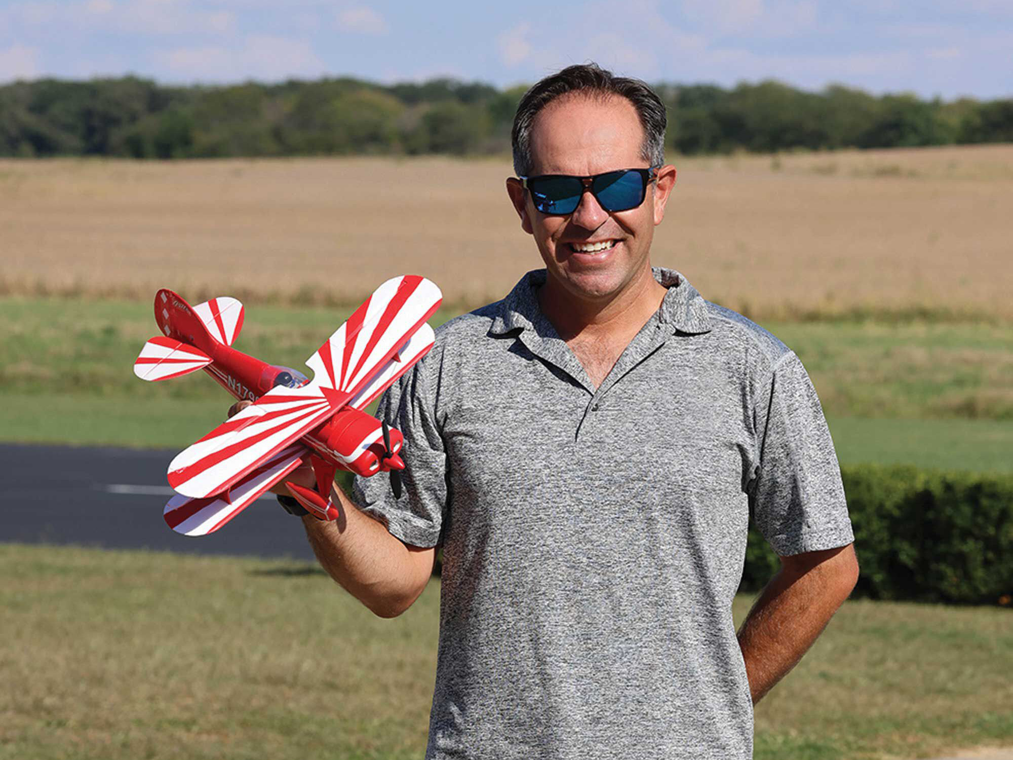 UMX Pitts S-1S BNF Basic with AS3X and SAFE Select-15