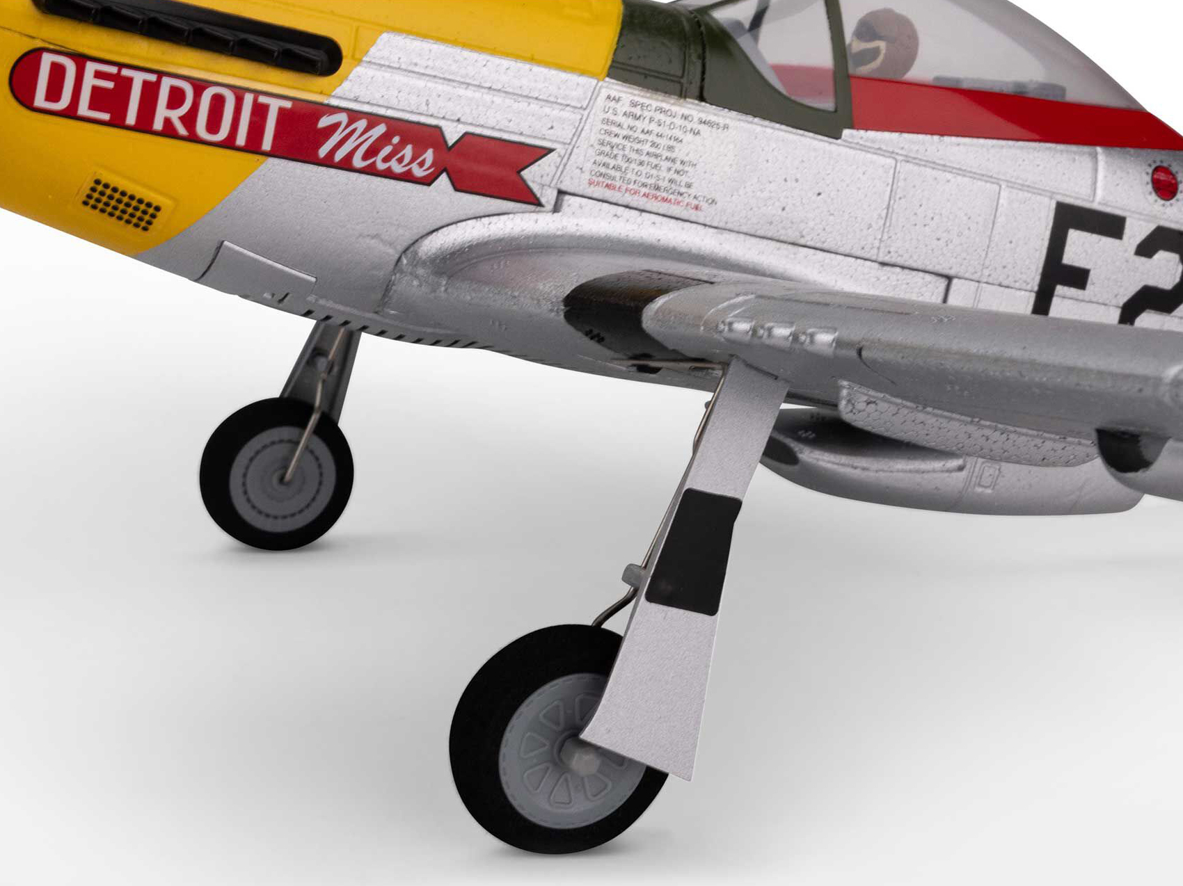UMX P-51D Mustang "Detroit Miss" BNF Basic with AS3X and SAF-19