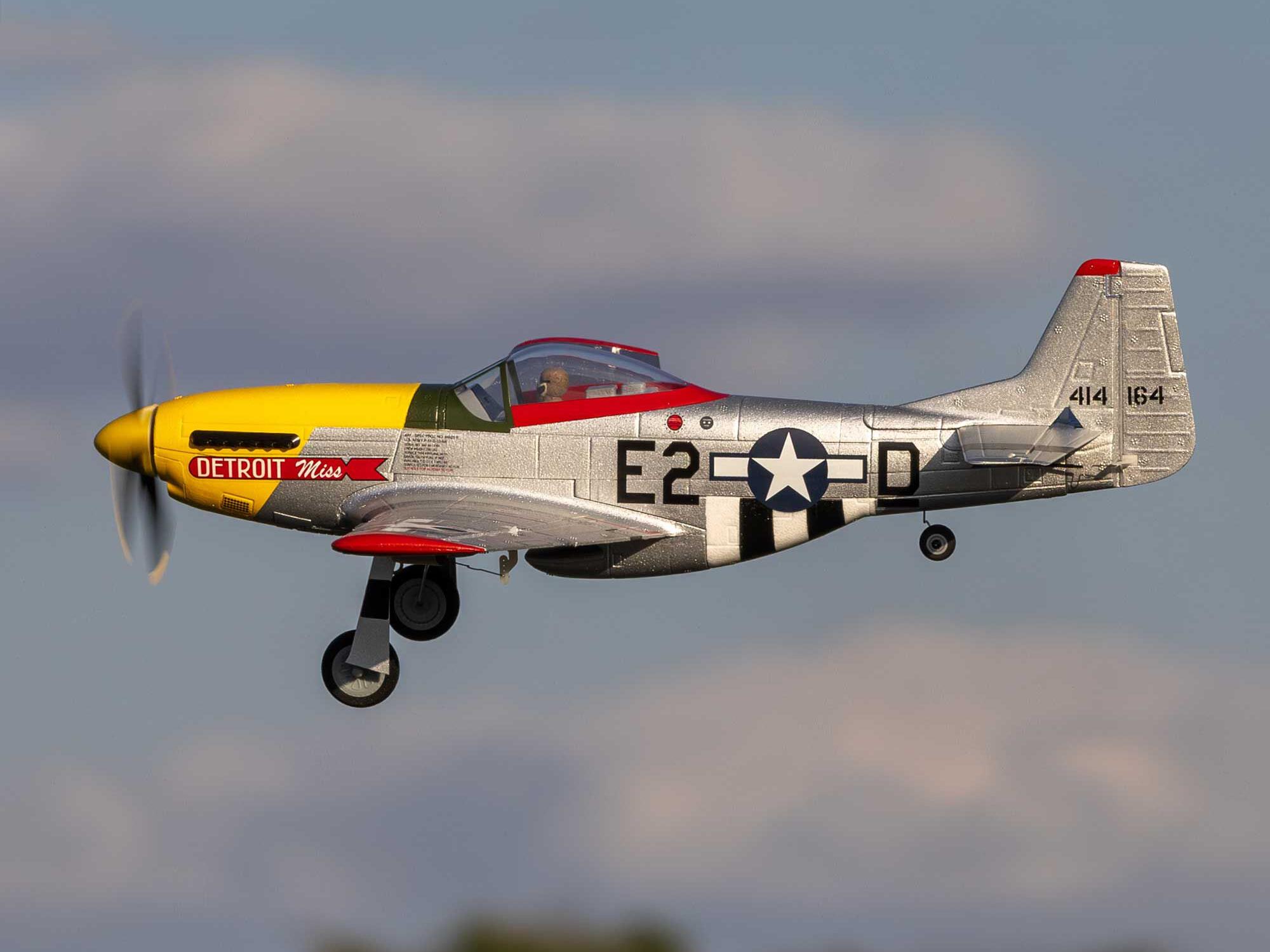 UMX P-51D Mustang "Detroit Miss" BNF Basic with AS3X and SAF-25