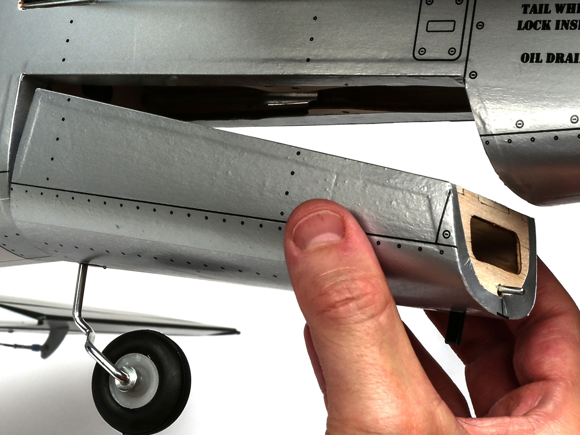 P-51D Mustang 20cc ARF, 69.5"-6