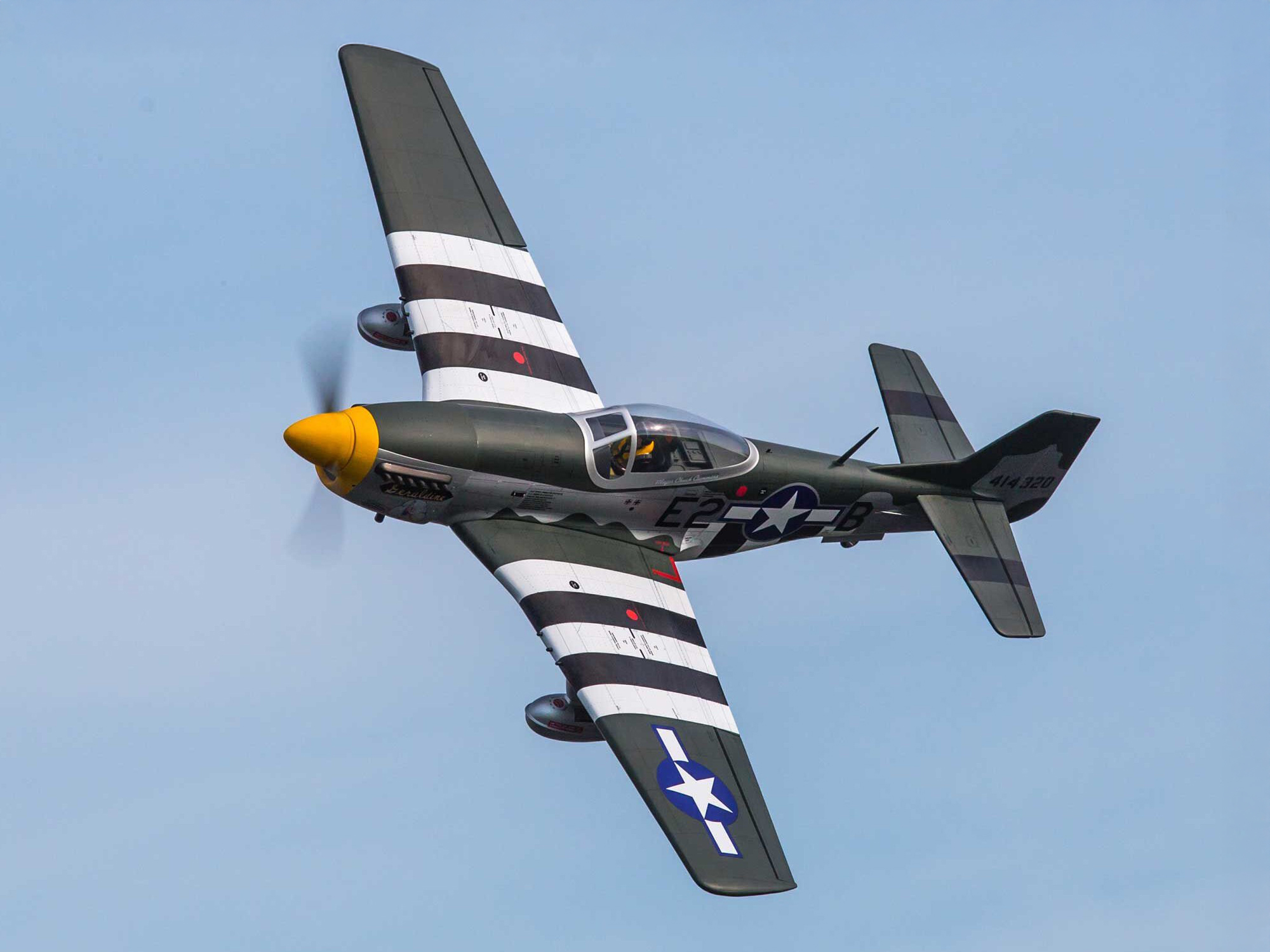 P-51D Mustang 20cc ARF, 69.5"-24