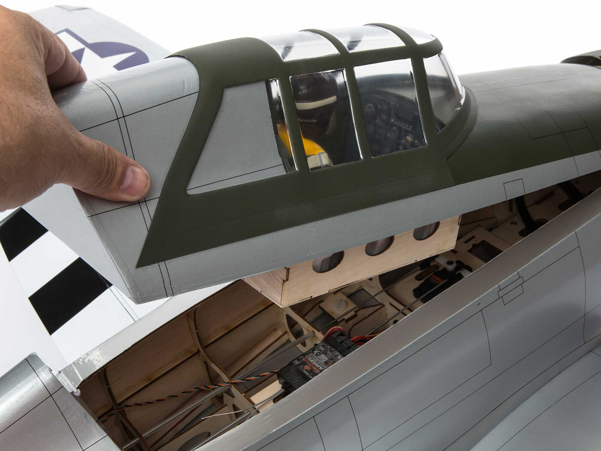 P-47D Thunderbolt 20cc ARF, 67"-12