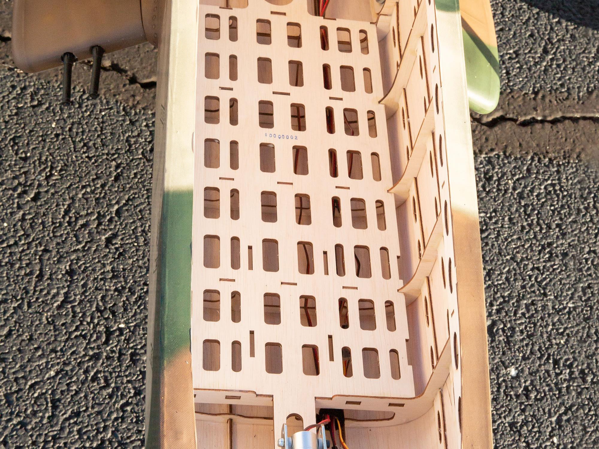 OV-10 Bronco 30cc ARF w/ Landing Gear Set-12