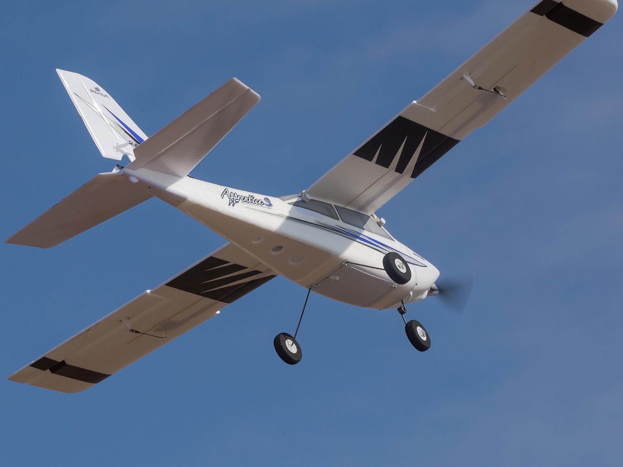 Apprentice S 2 1.2m RTF Basic with SAFE-6