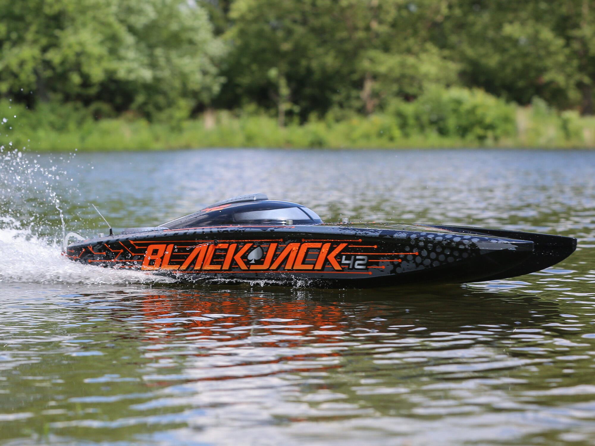 Blackjack 42" 8S Brushless Catamaran RTR: Black/Orange-20