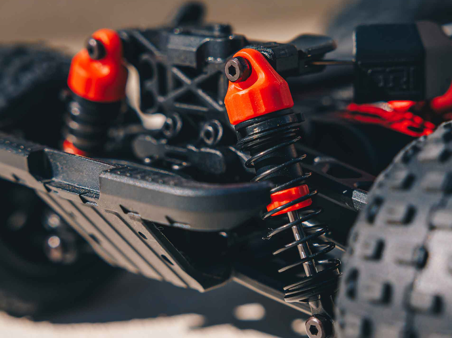 Arrma 1/18 Granite Grom Mega 380 Brushed 4X4 Monster Truck RTR (Blue/Red)-19