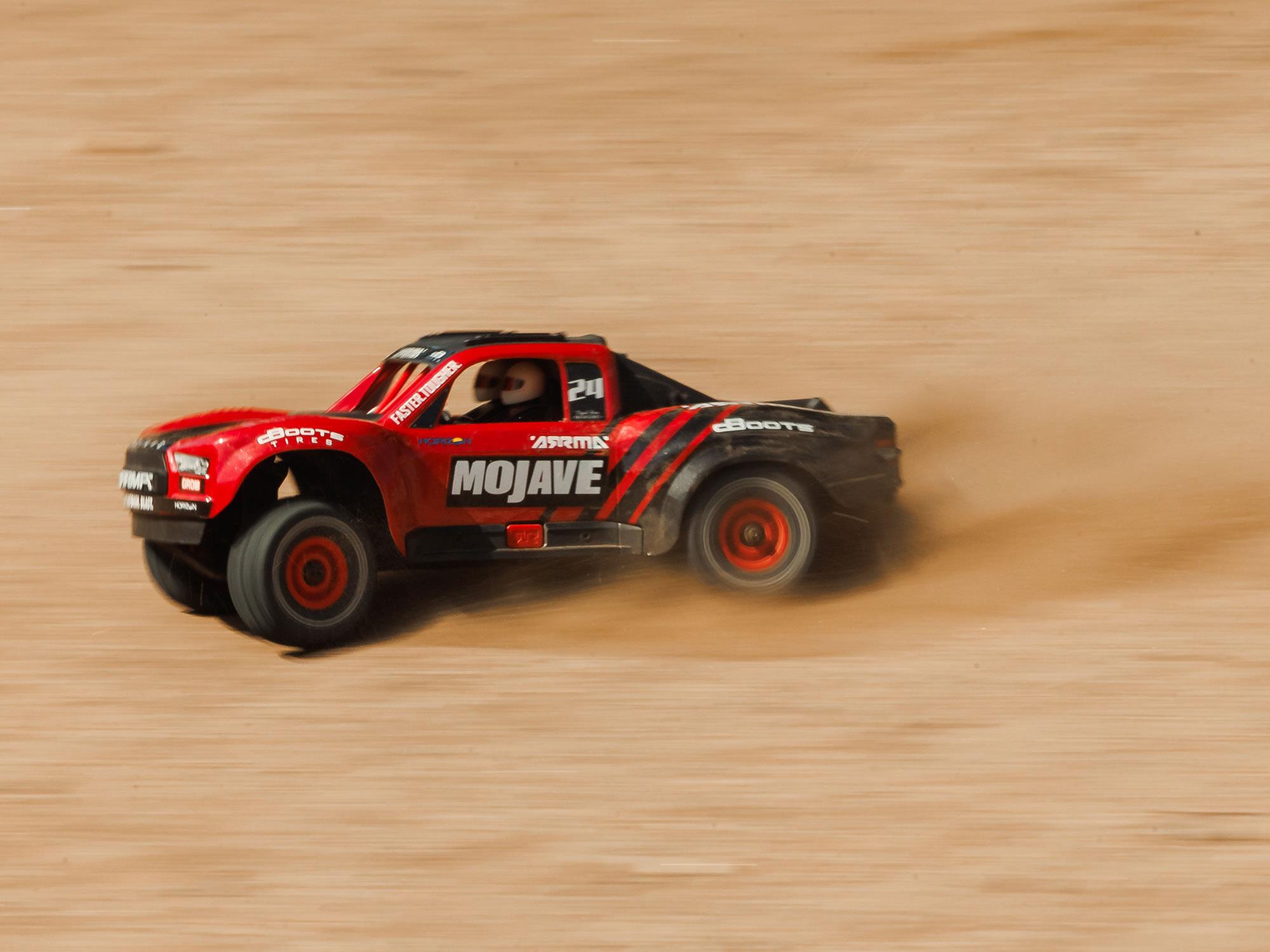 Arrma MOJAVE GROM MEGA 380 Brushed 4X4 Small Scale Desert Truck RTR - Red-15