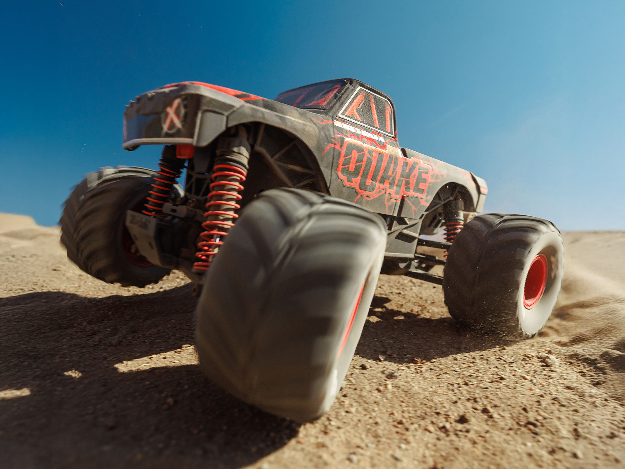 1/16 QUAKE GROM 4X4 RTR Monster Truck Red-18