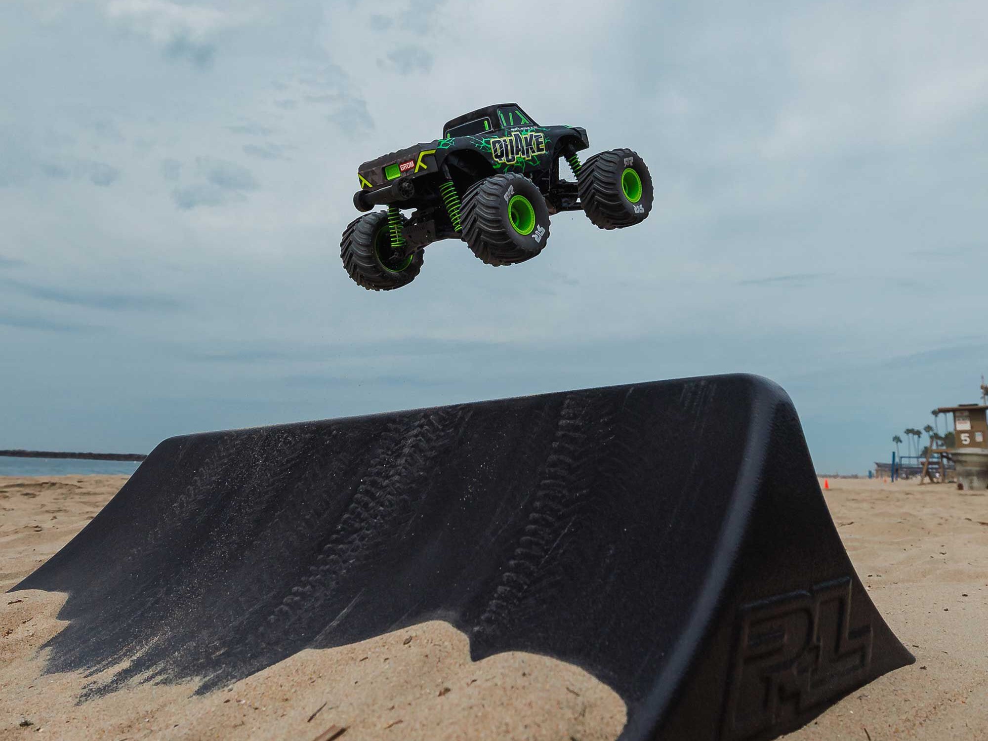 1/16 QUAKE GROM 4X4 RTR Monster Truck Green-14