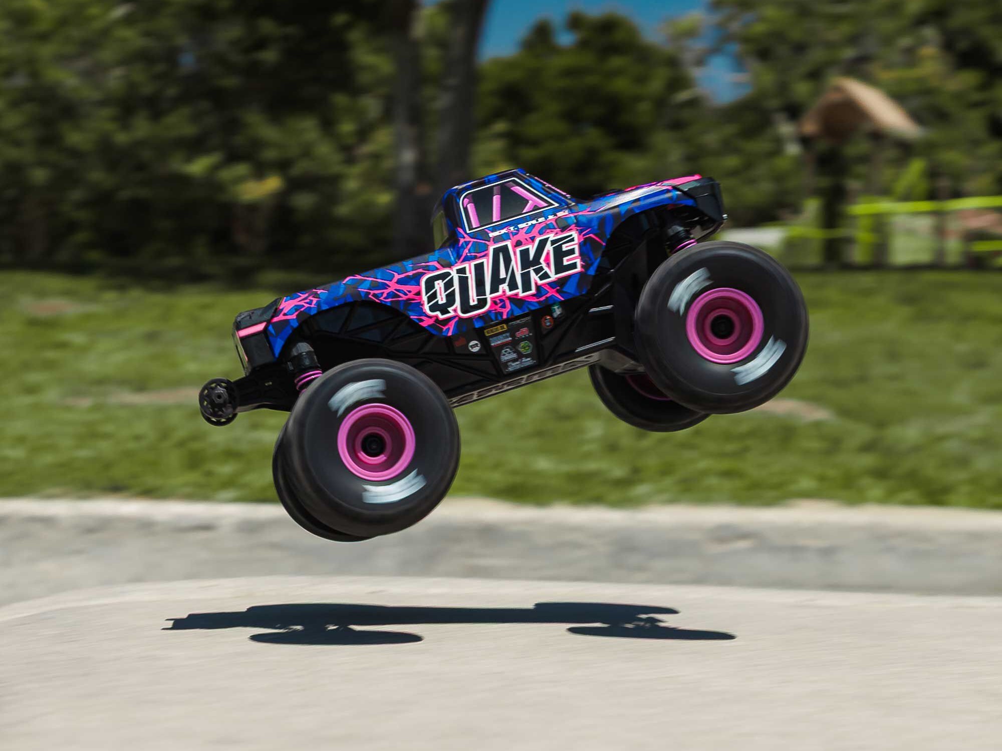 1/16 QUAKE GROM 4X4 RTR Monster Truck Purple-15