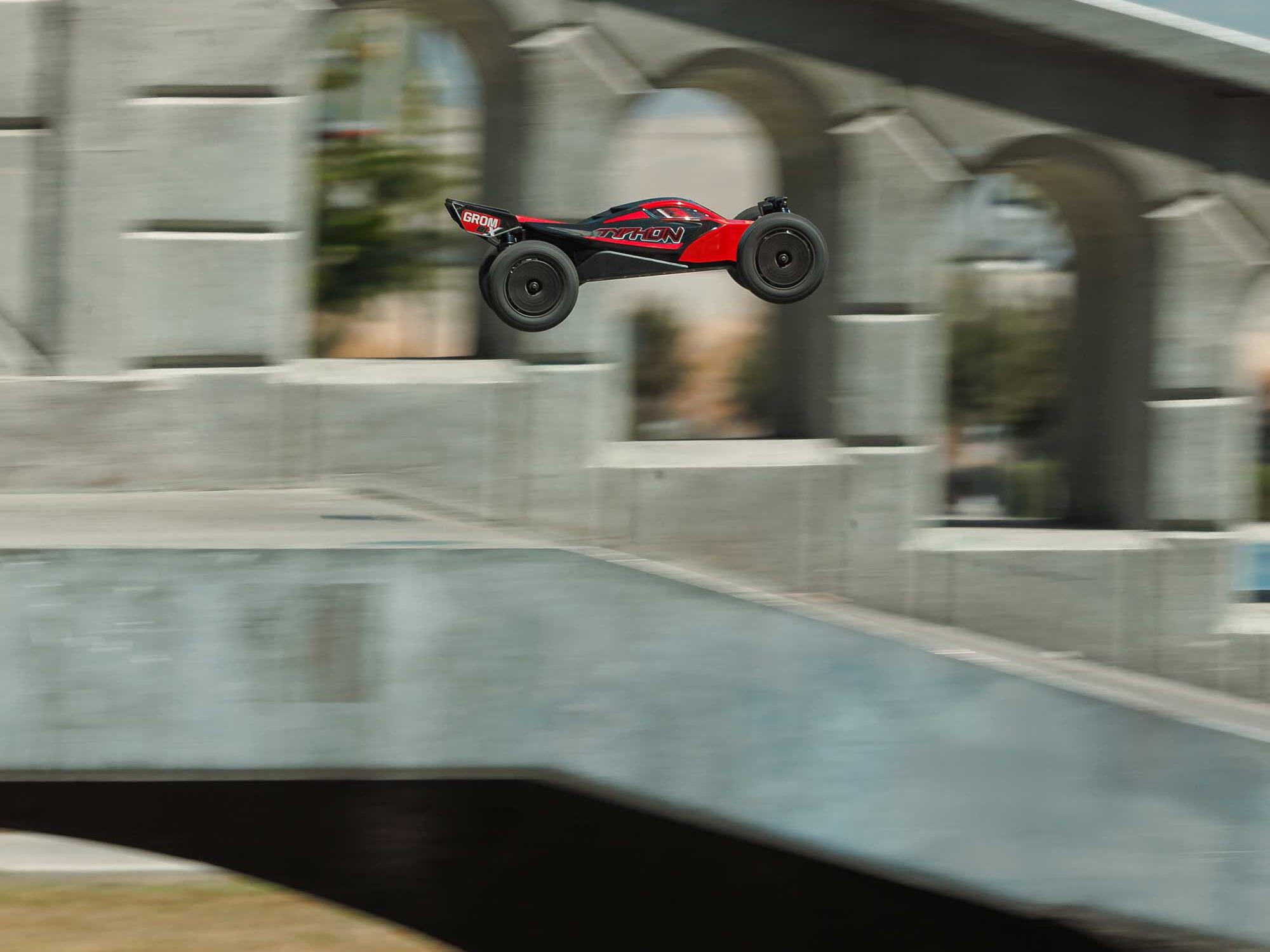 Arrma 1/18 Typhon GROM 223S BLX 4X4 with Batt/Charger Red-24