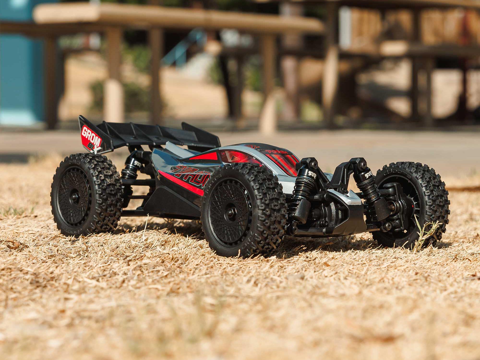 Arrma 1/18 Typhon GROM 223S BLX 4X4 Buggy (No Batt/Charg) Silver-25