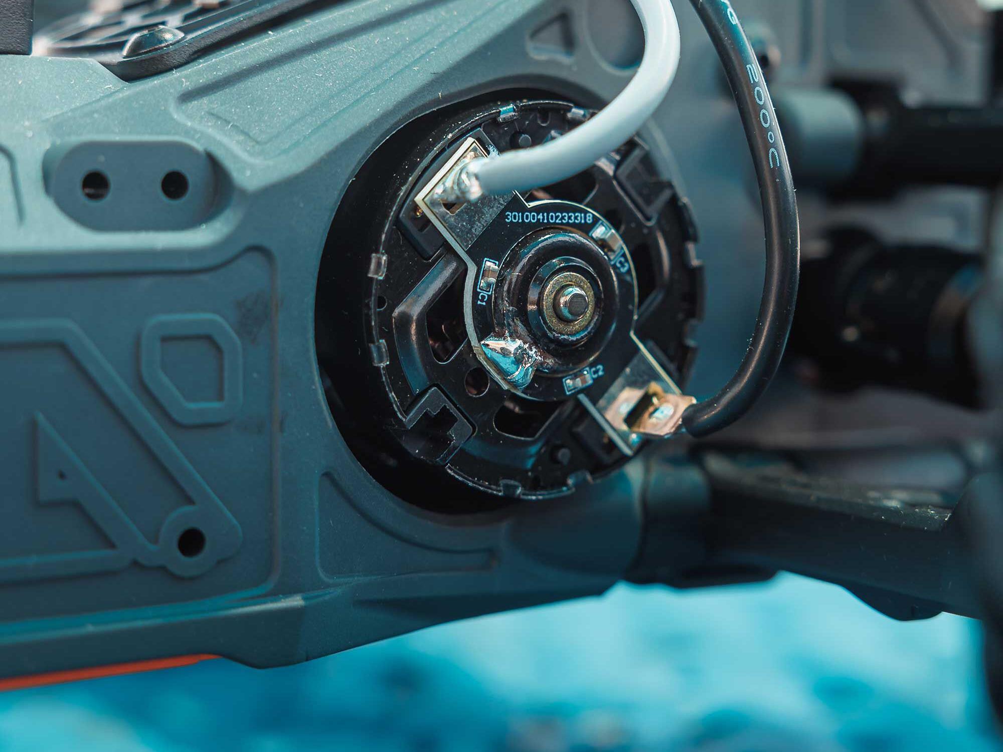 Arrma VORTEKS 2WD (With Battery/Charger) Orange-16