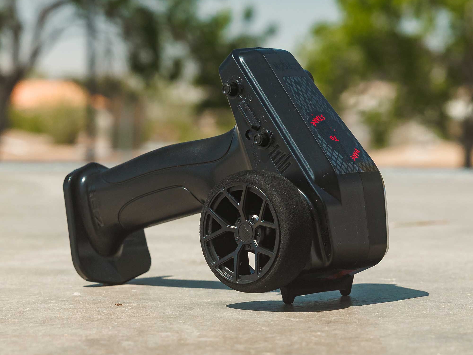 1/10 GORGON MEGA 550 2WD MT with Battery & Charger Gun Metal-14