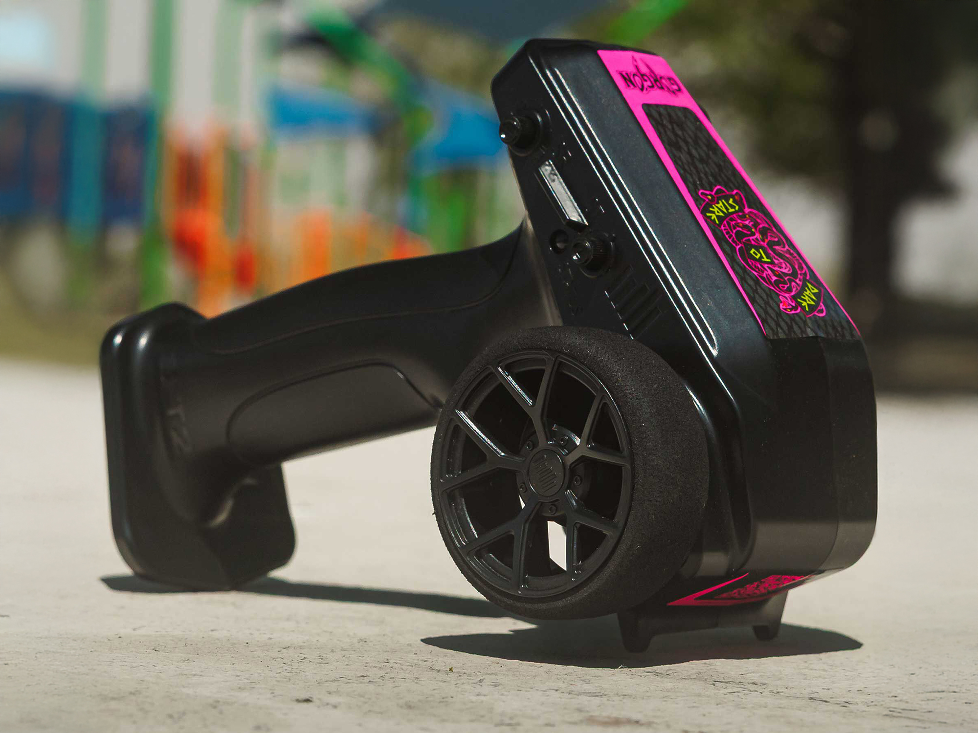 Arrma 1/10 GORGON MEGA 550 2WD MT with Battery Charger Purple-19