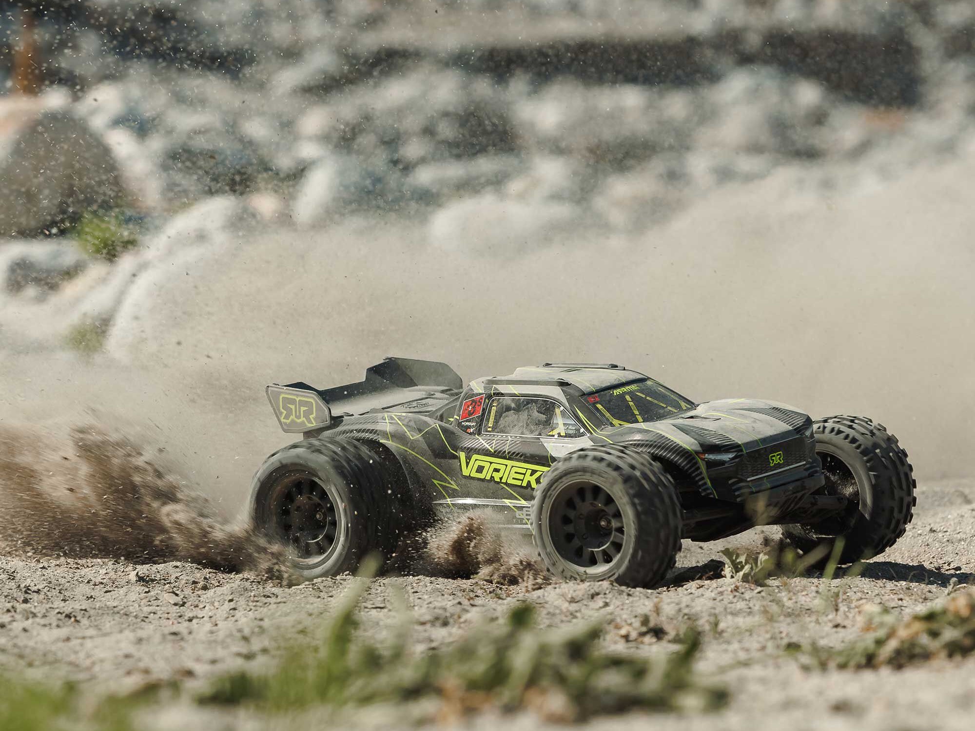 Arrma 1/10 VORTEKS 223S DSC 2WD RTR Brushless Stadium Truck, Yellow-24