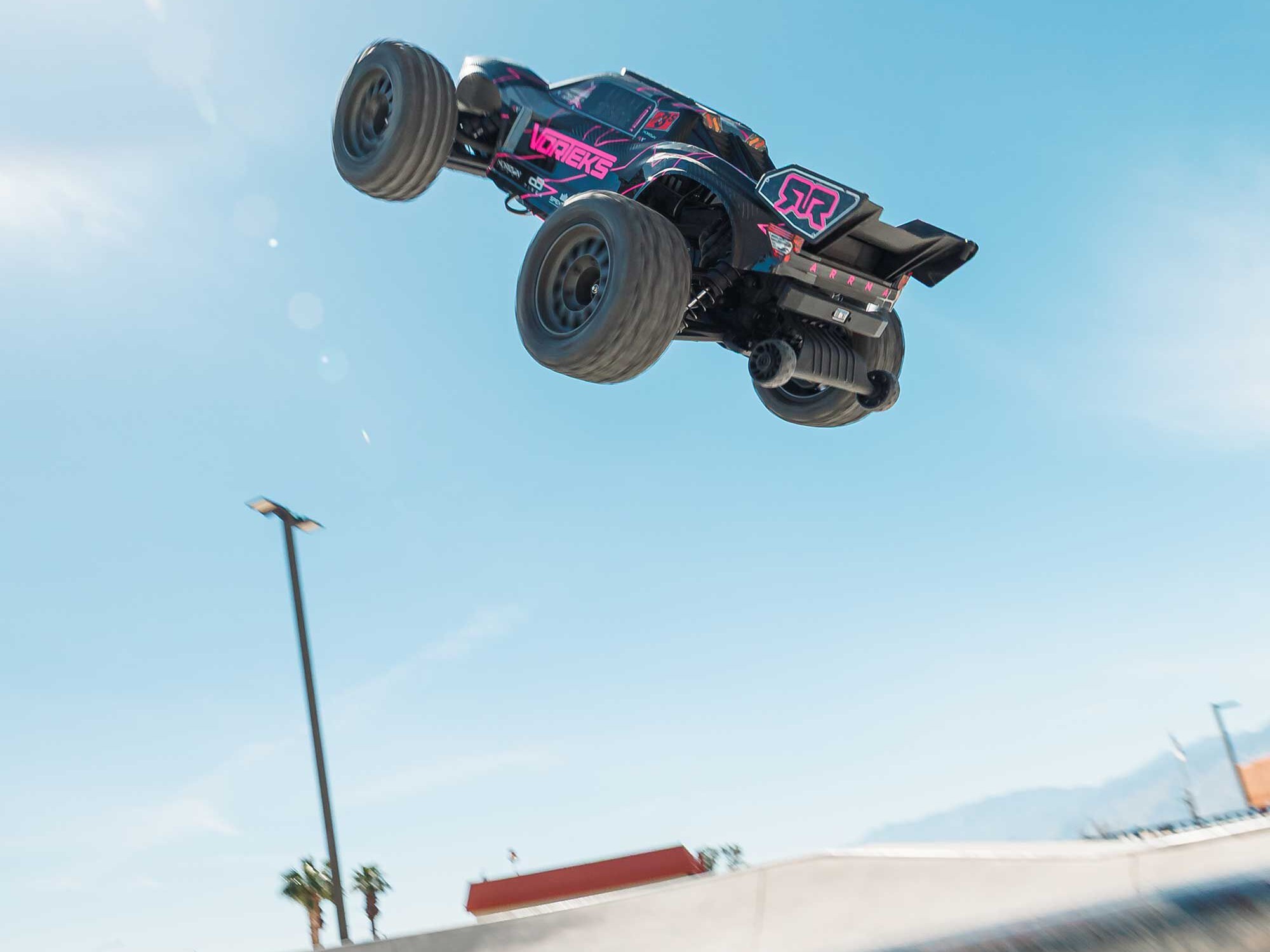 Arrma 1/10 VORTEKS 223S DSC 2WD RTR Brushless Stadium Truck, Pink-23