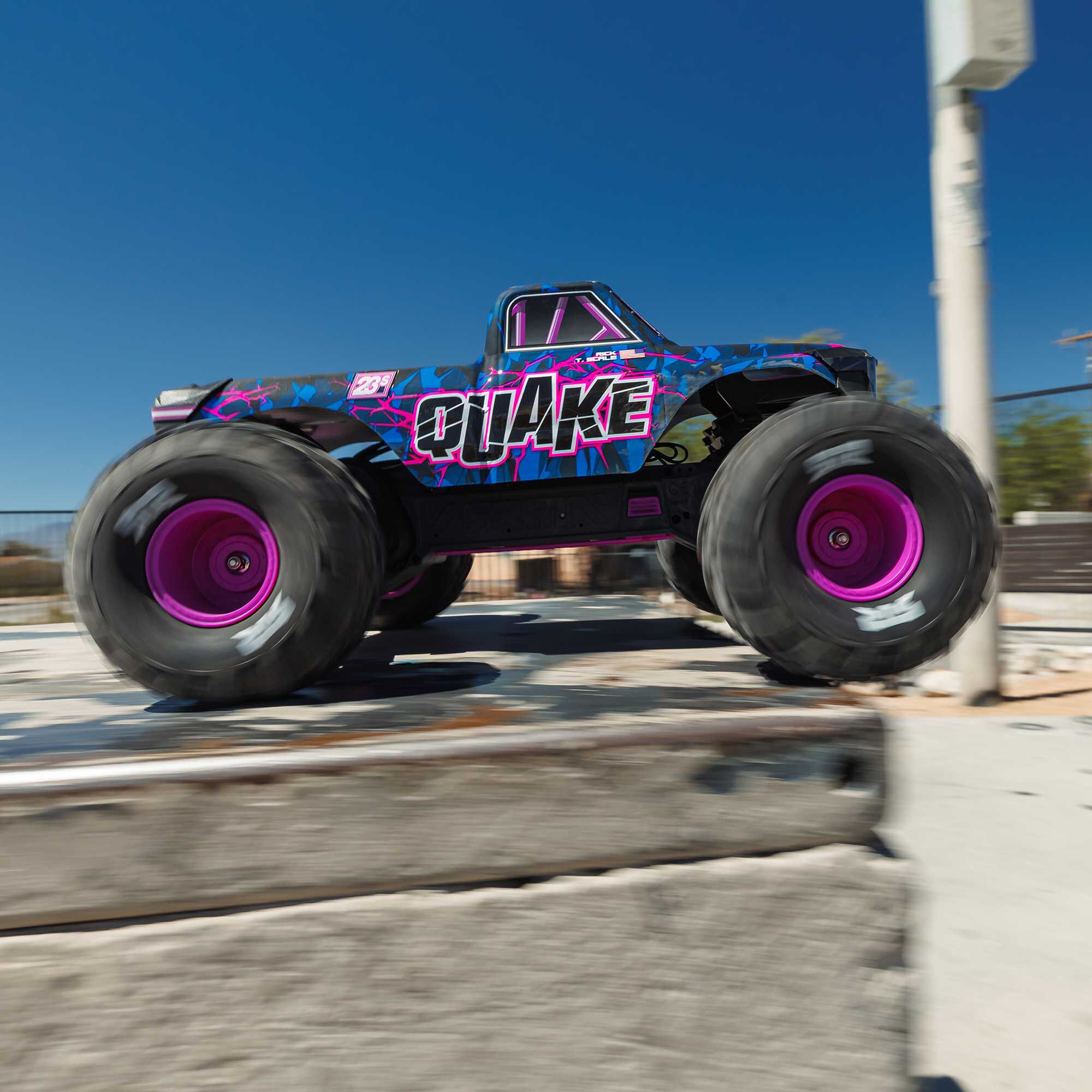 Arrma 1/10 QUAKE 223S DSC 2WD RTR Brushless Monster Truck, Purple-23