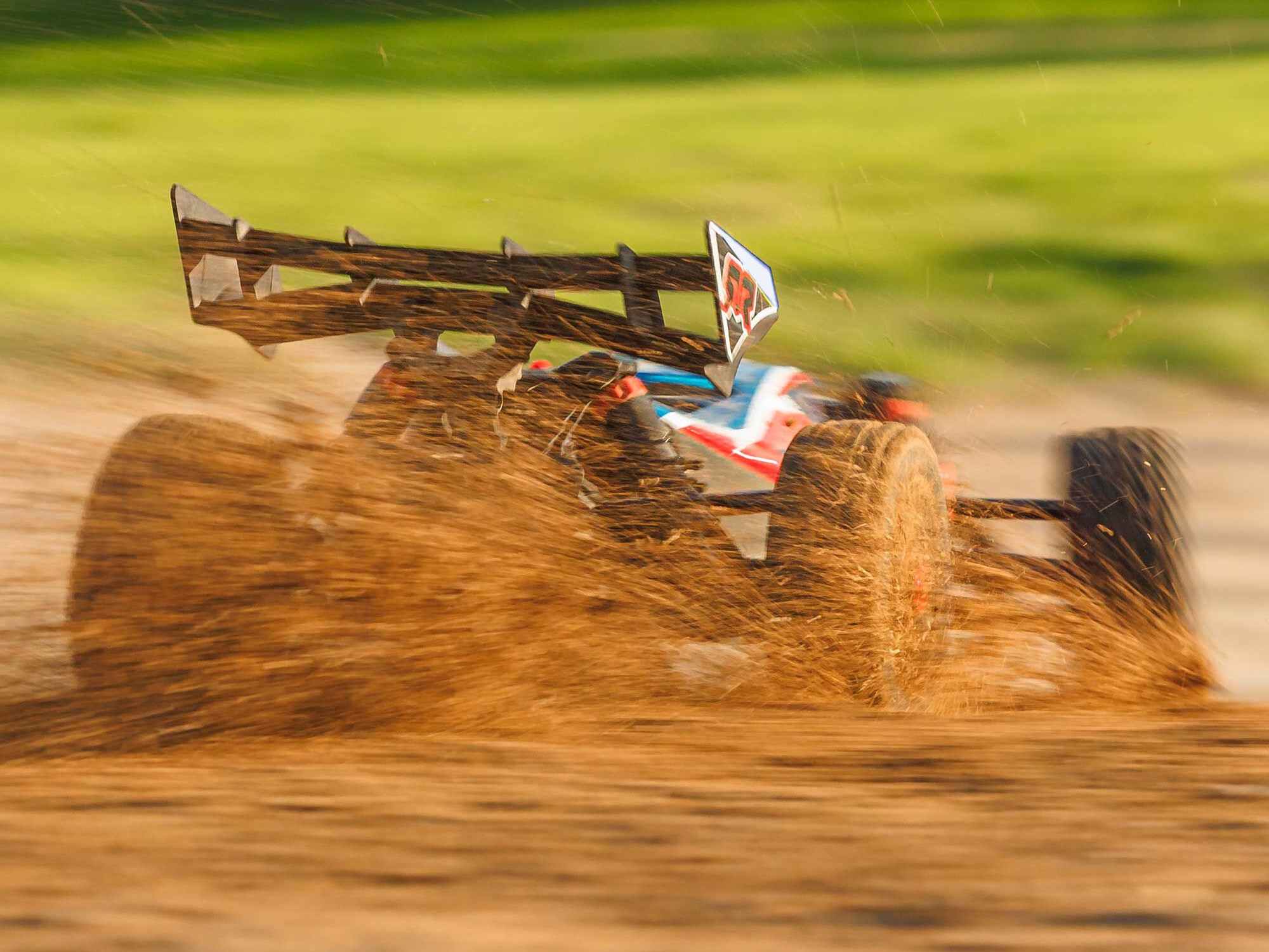 Arrma 1/8 TYPHON MEGA 665 4X4 RTR Buggy Red-24