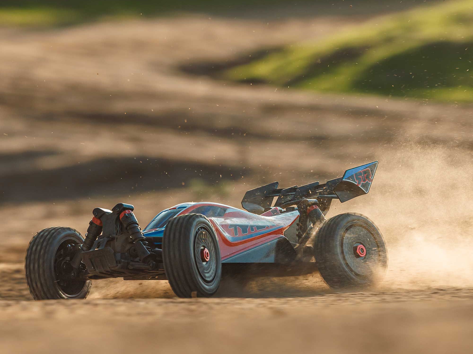 Arrma 1/8 TYPHON MEGA 665 4X4 RTR Buggy Red-26