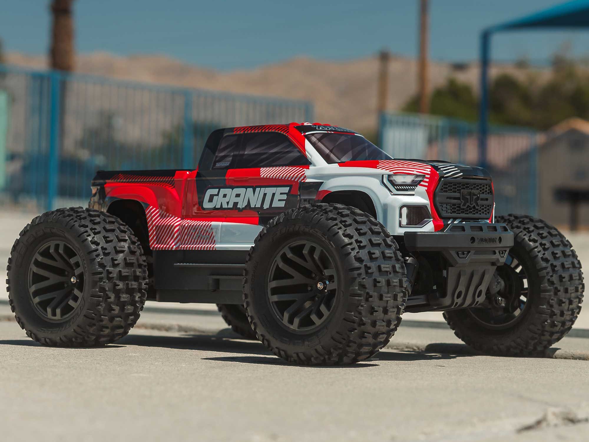 1/10 GRANITE 223S DSC 4X4 RTR Monster Truck Red-20