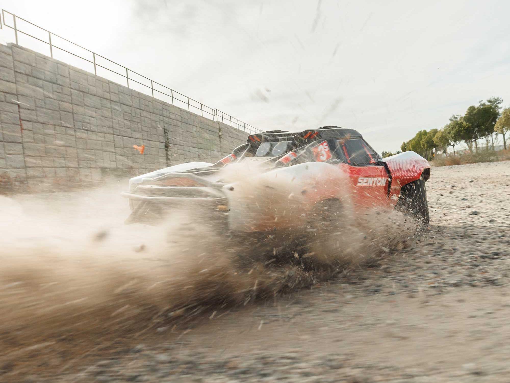 Arrma Senton 223S BLX Brushless 4X4 Short Course Truck RTR with DSC 1/10 - Red-33