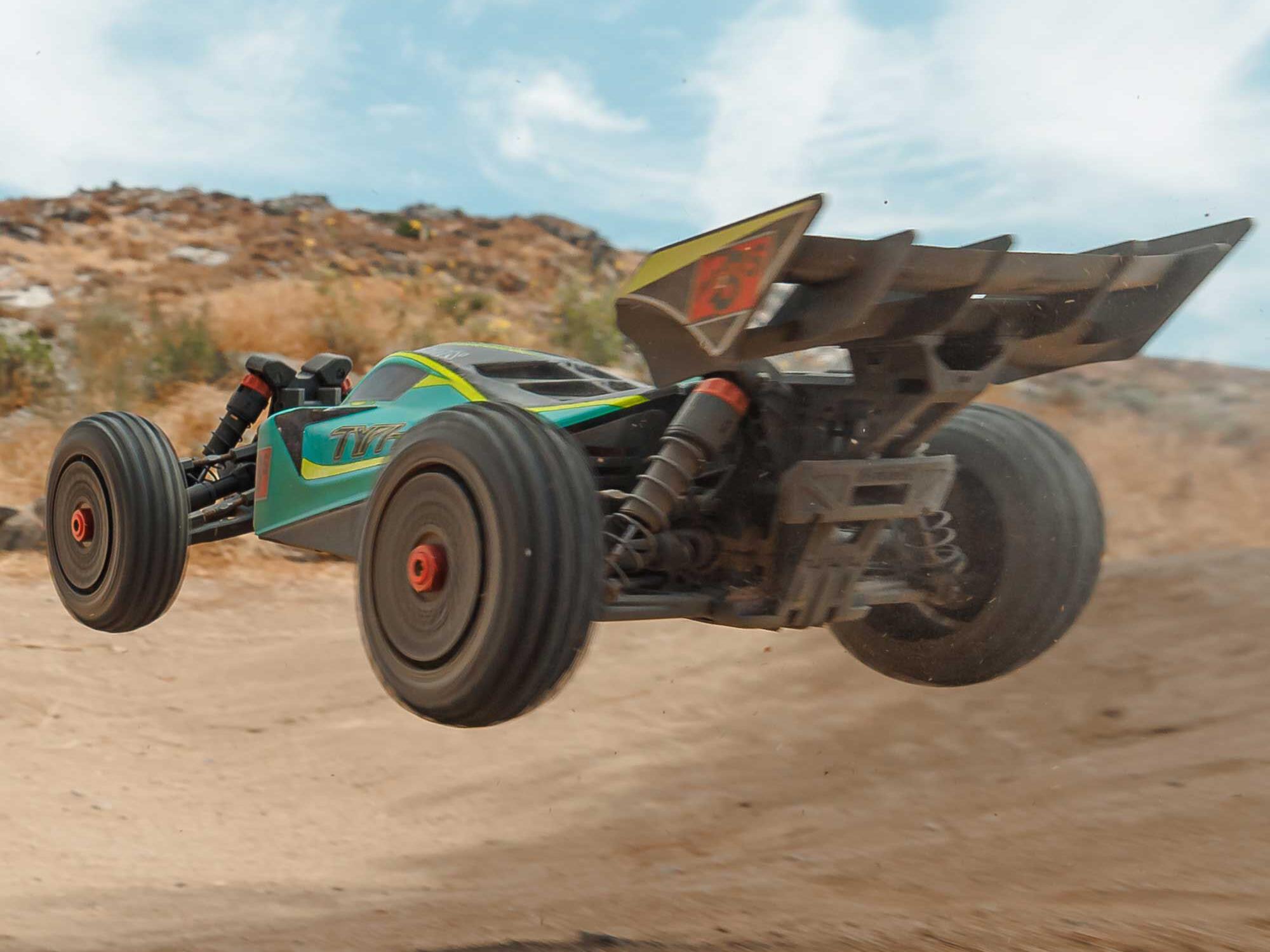 Arrma 1/8 TYPHON 223S BLX 4x4 Buggy RTR with DSC - Green-14