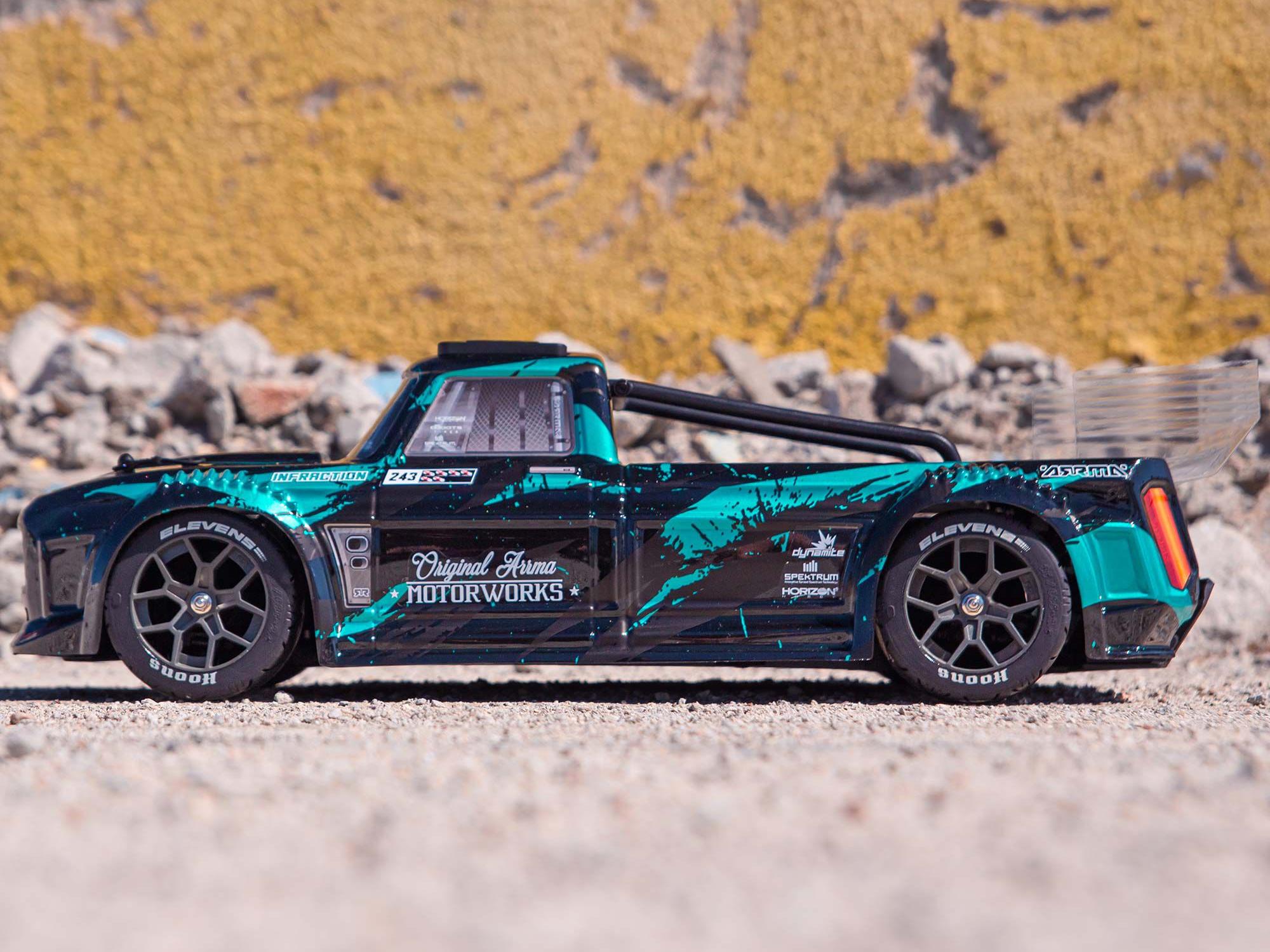1/8 INFRACTION 3S 4X4 BLX Resto-Mod Truck RTR Black/Teal-14