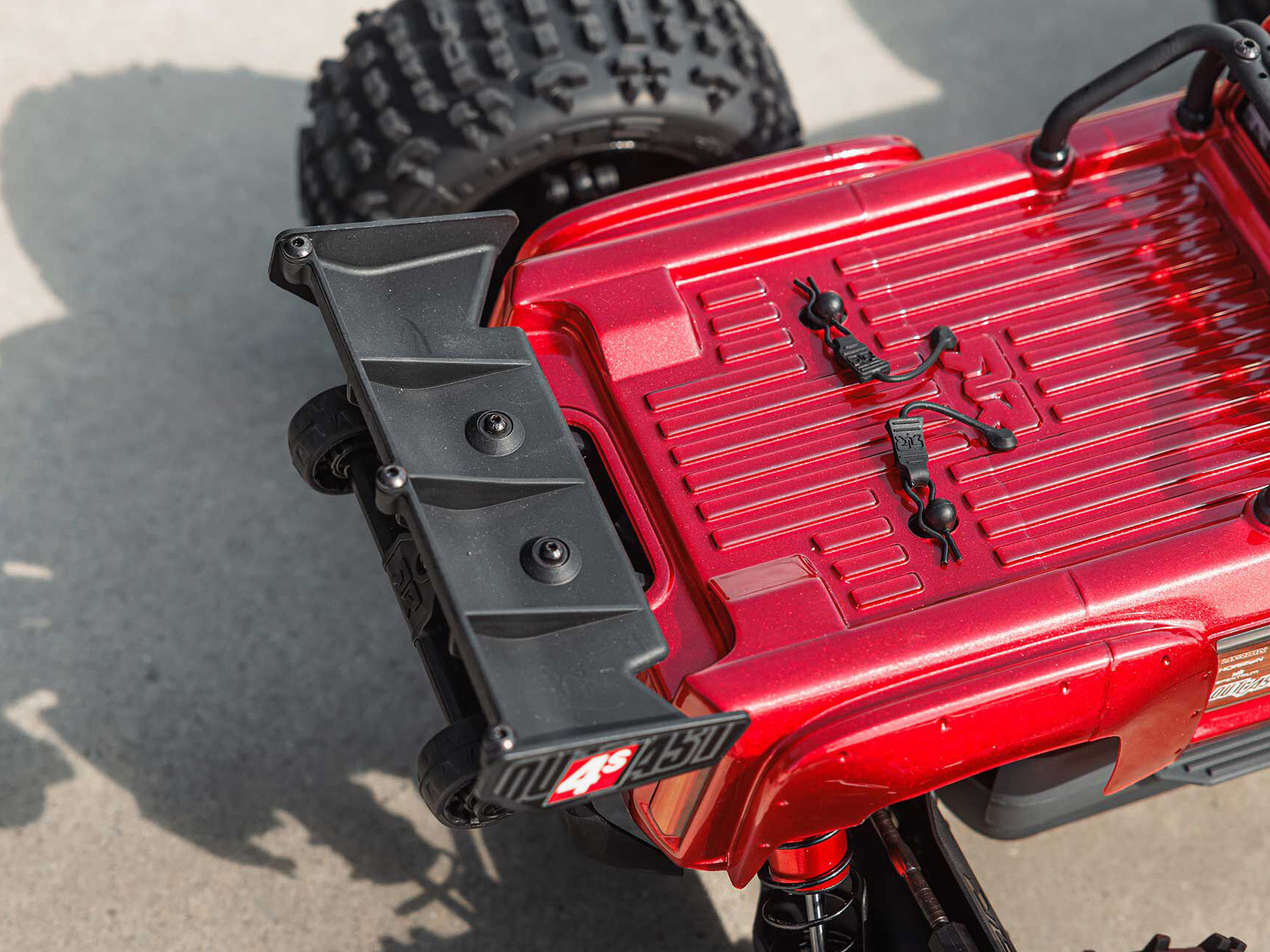 Arrma 1/10 Outcast 4S 4X4 BLX Stunt MT (with Centre Diff) Red-24