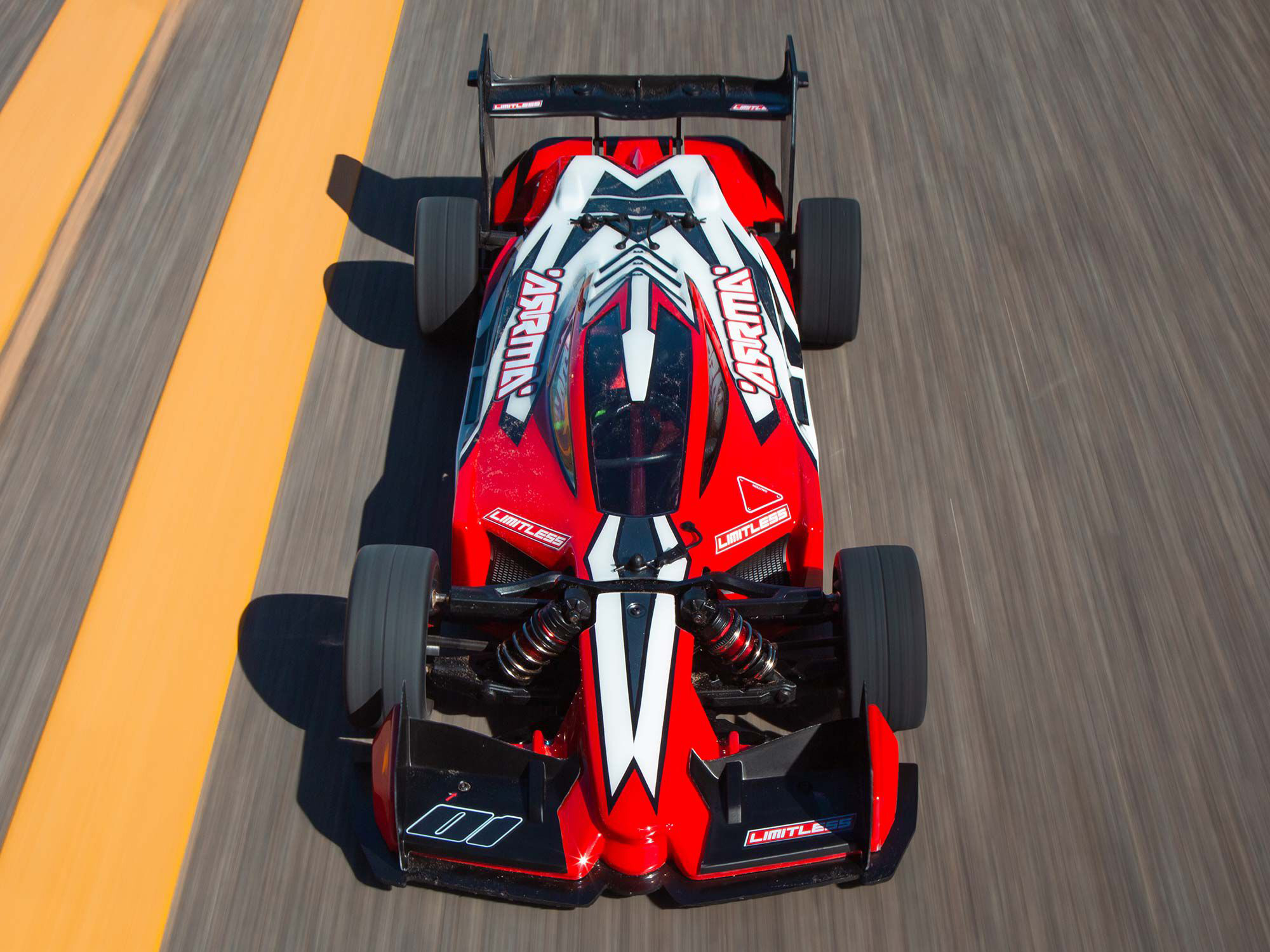 1/7 LIMITLESS V2 Speed Bash Roller Clear Body-3