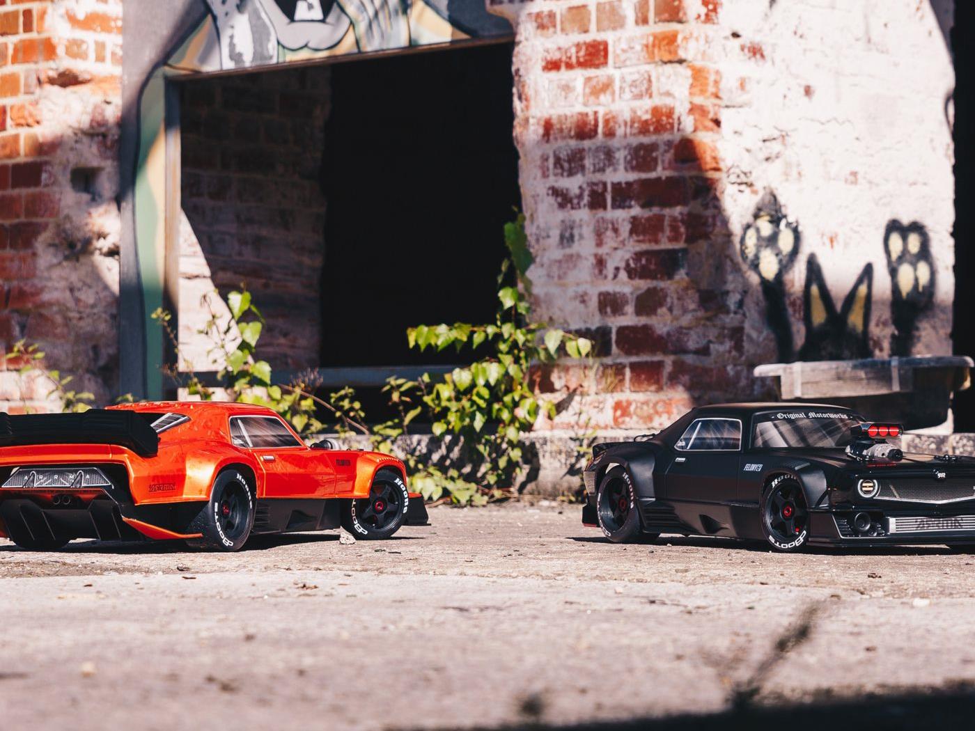 1/7 FELONY 6S 4X4 BLX Resto-Mod Muscle Car RTR Black-21