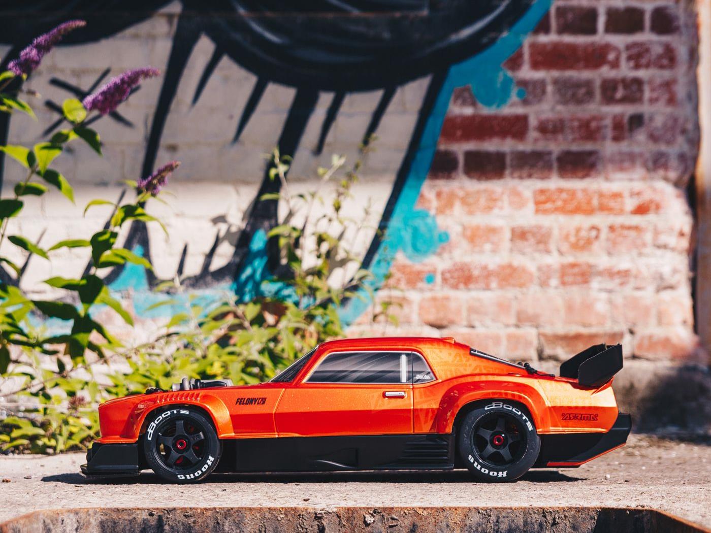 1/7 FELONY 6S 4X4 BLX Resto-Mod Muscle Car RTR Orange-17