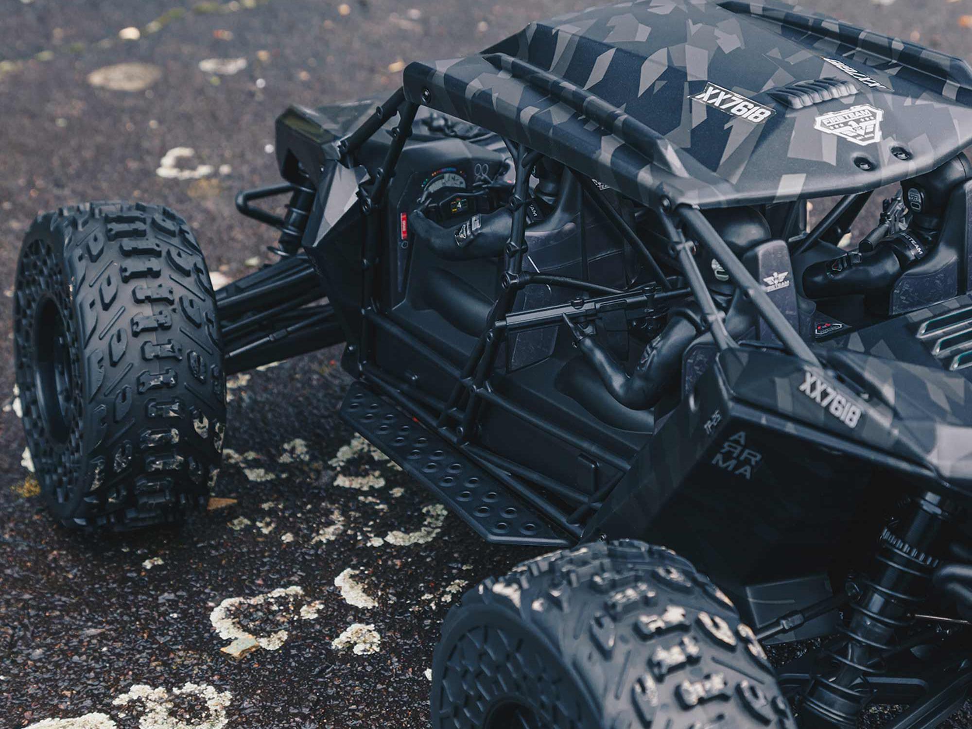 1/7 FIRETEAM 6S 4X4 BLX Speed Assault Vehicle RTR Black-9