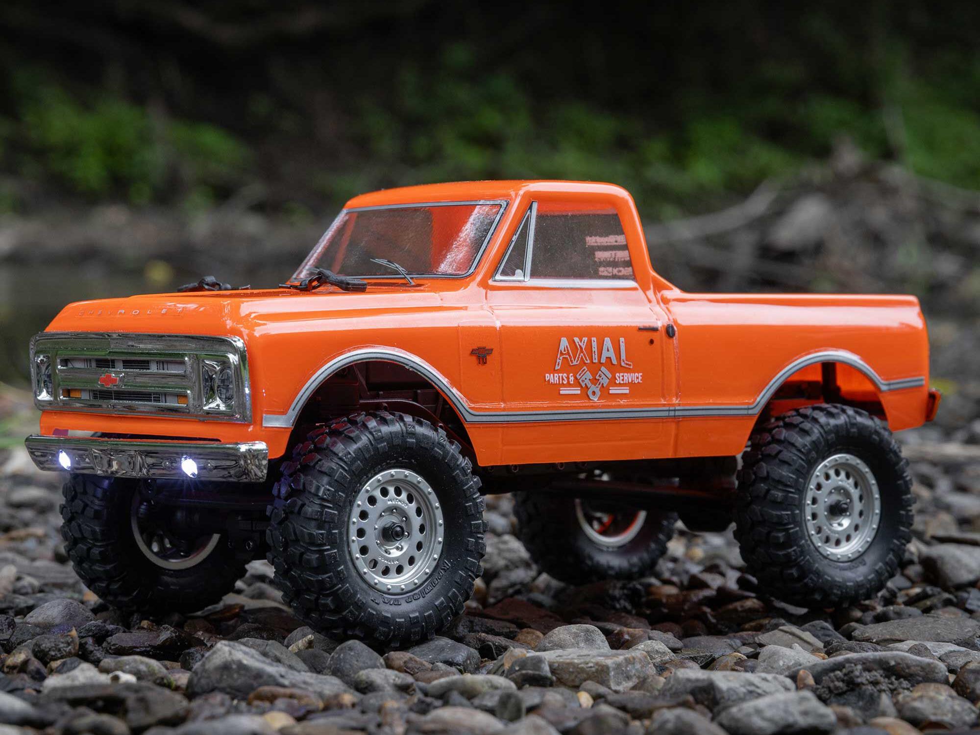 Axial 1/24 SCX24 1967 Chevrolet C10 4WD Truck RTR - Orange-16